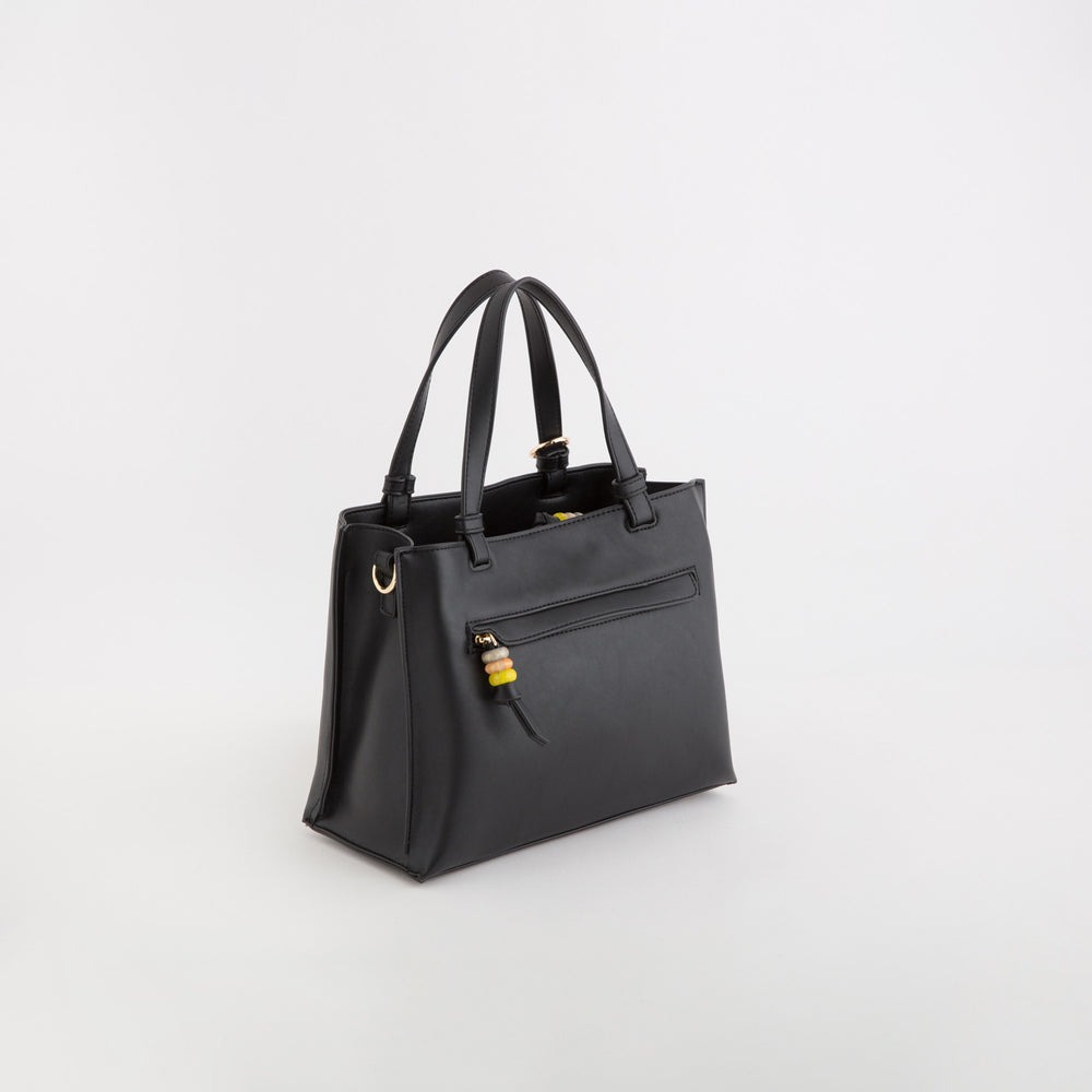 Çantë supi, Carpisa