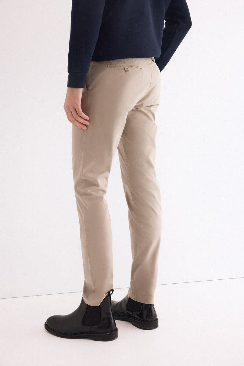 Pantallona slim-fit, Pedro del Hierro