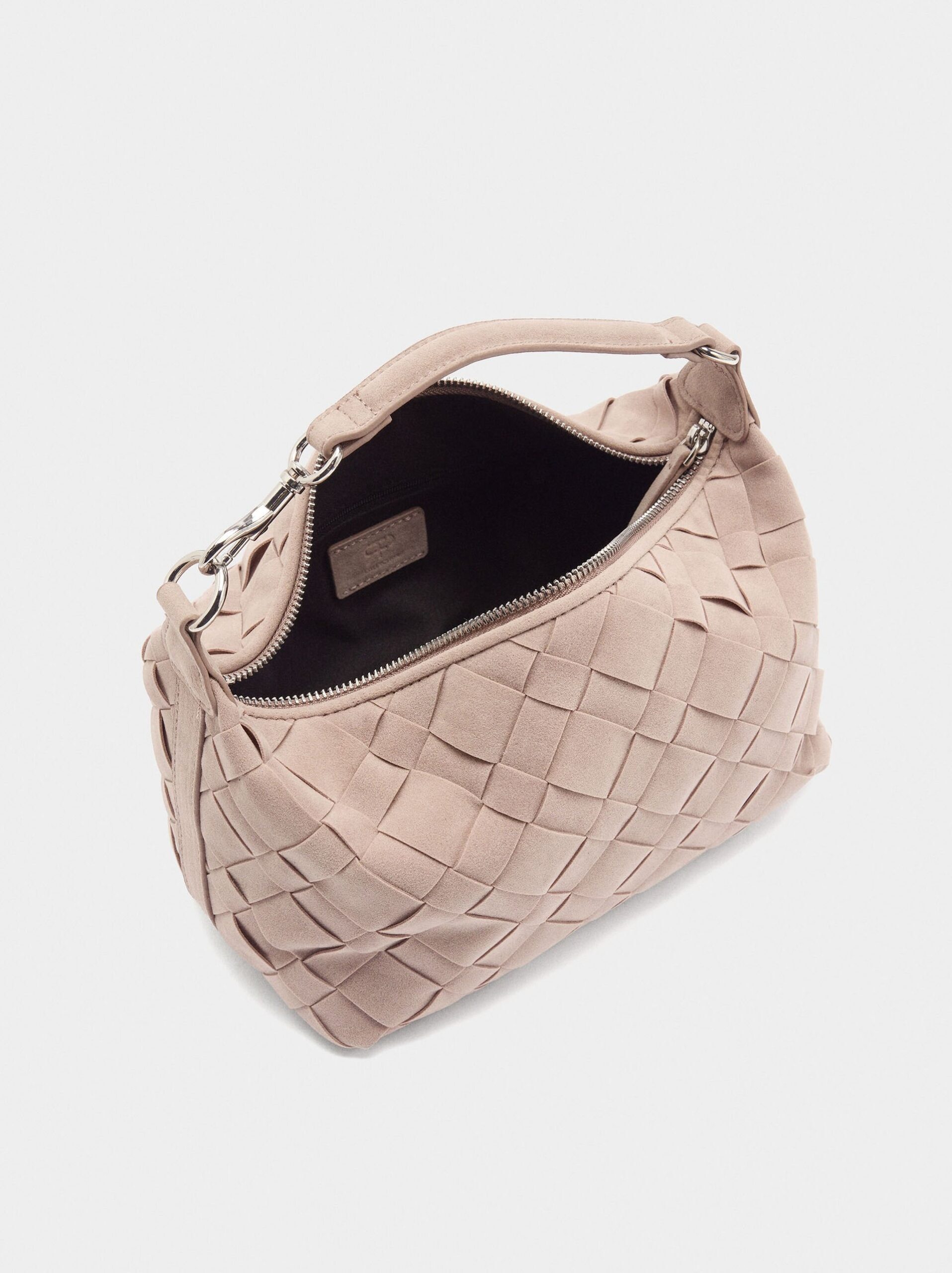 Çantë dore, Parfois