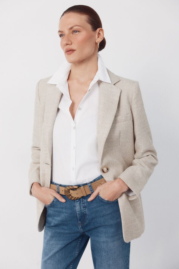 Xhaketë , Cortefiel