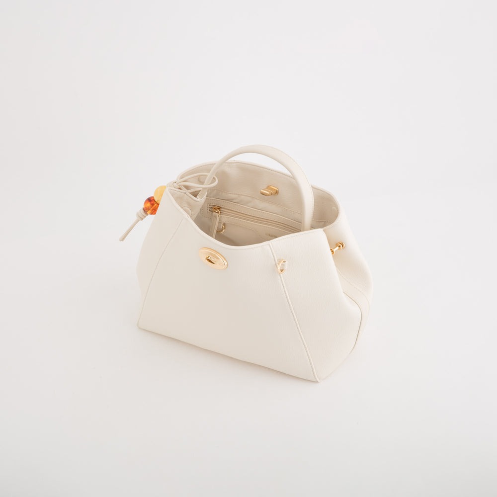 Çantë supi, Carpisa