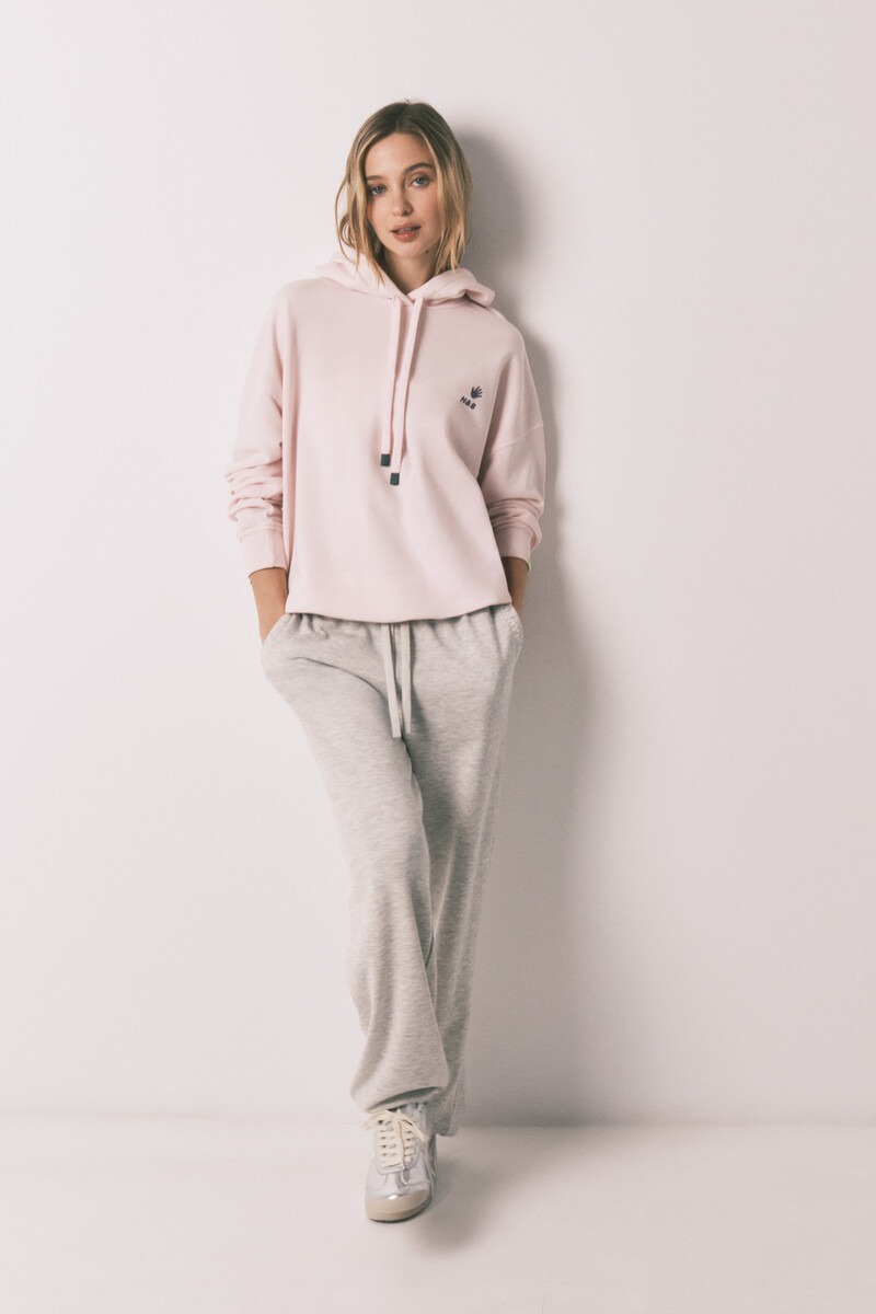 Tuta të gjata, Hi &amp; Bye - M