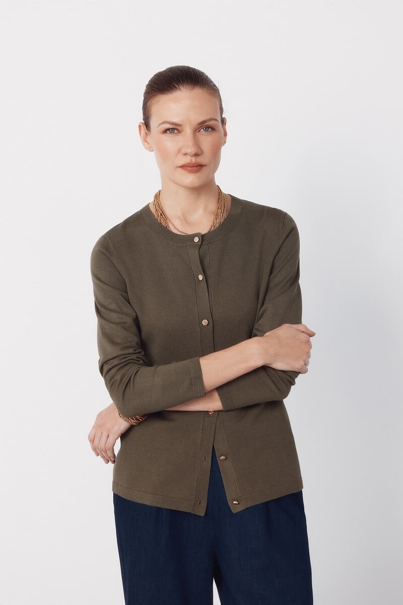 Triko me kopsa, Cortefiel