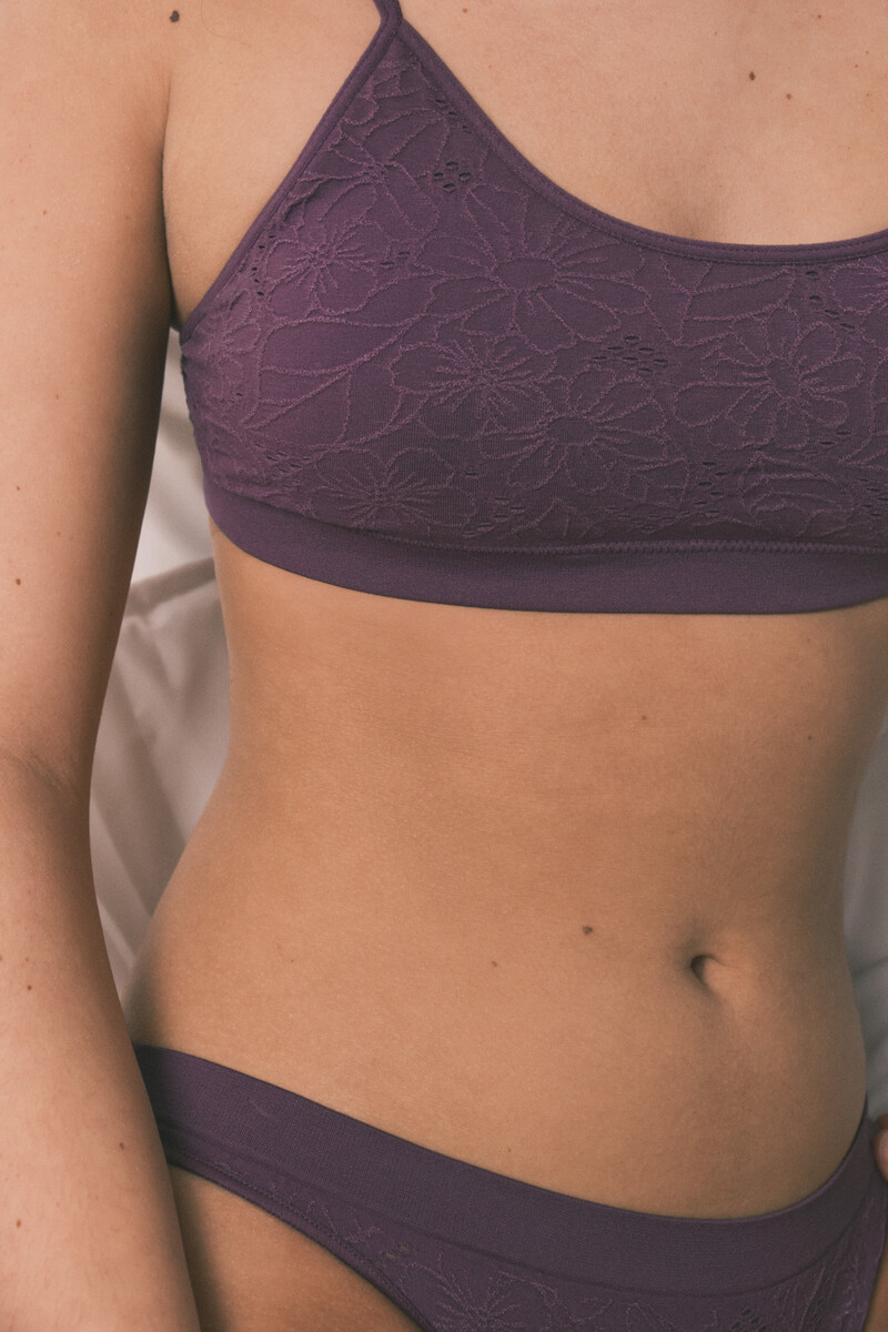 Brasiere, Hi &amp; Bye