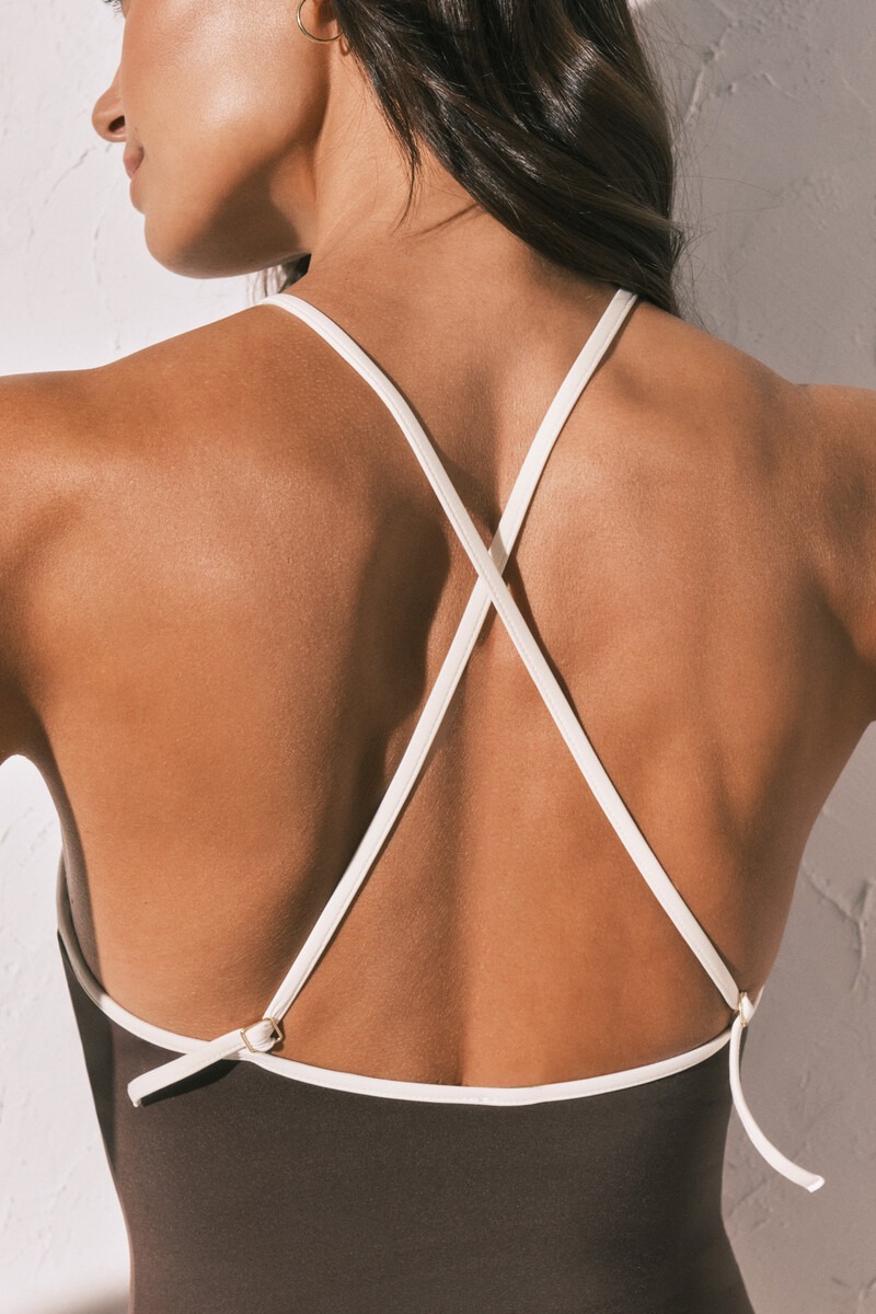 Rroba banje trupore, Women Secret