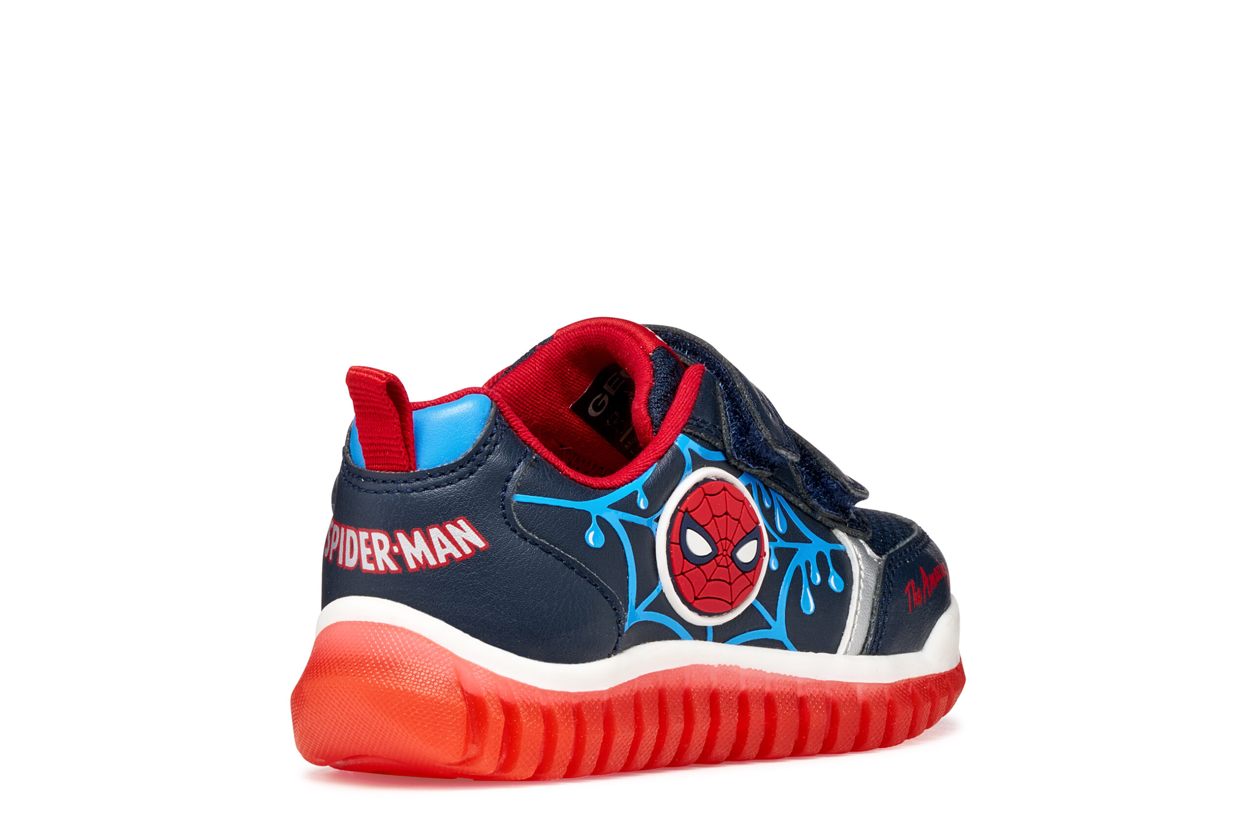 Atlete për djem, Geox