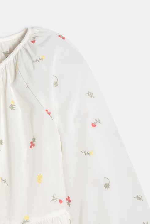 Bluzë me mëngë të gjata, Okaidi