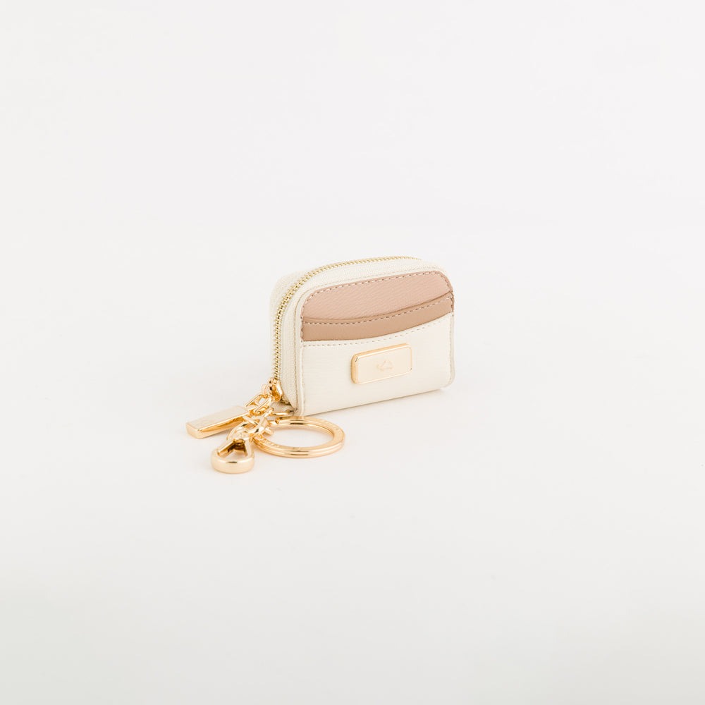 Varëse çelësash, Carpisa