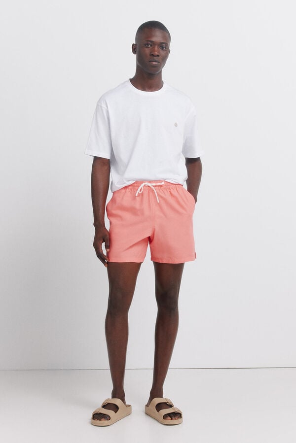 Tuta plazhi, Springfield - L