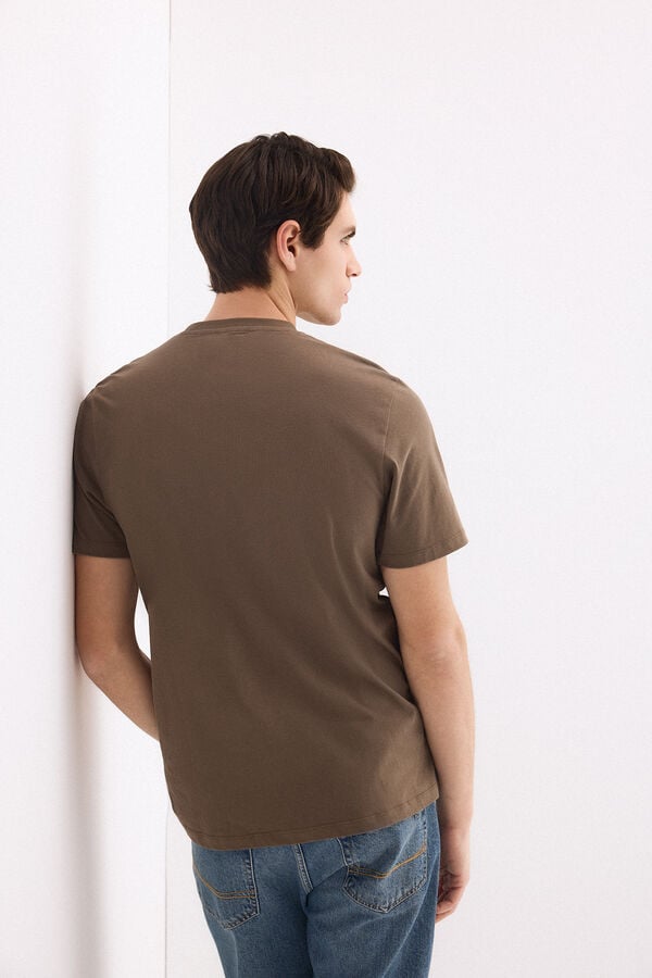T-shirt bazike, Pedro del Hierro