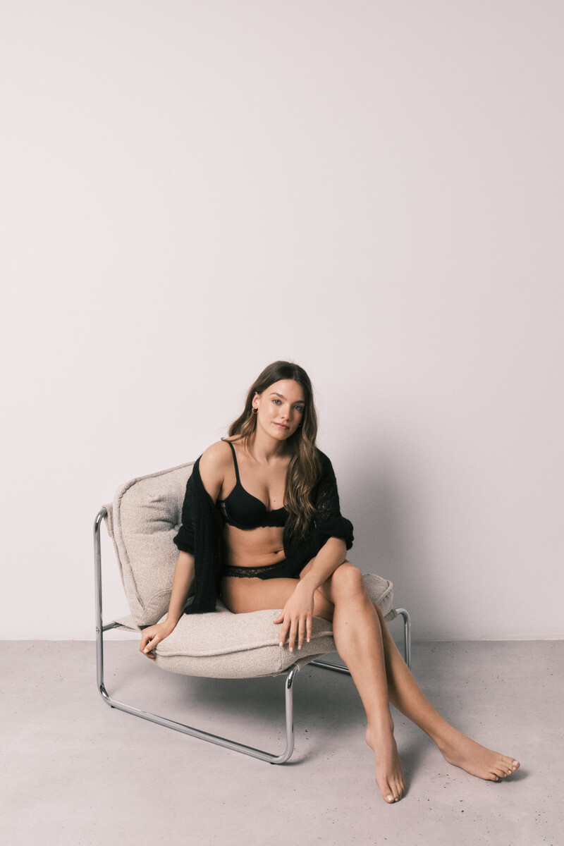 Reçipeta pa mbushje kupa B, Women Secret