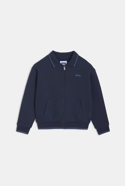 Triko me zinxhir, Okaidi - 3 Vjeç