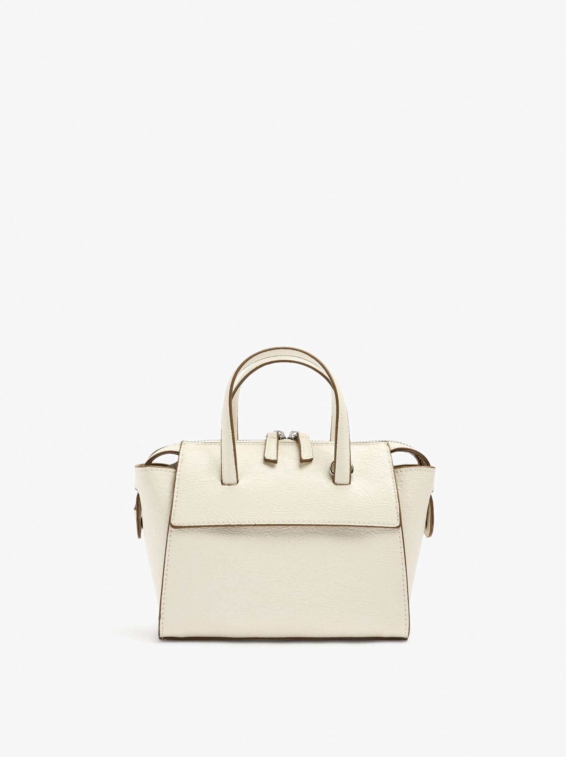 Çantë dore, Parfois