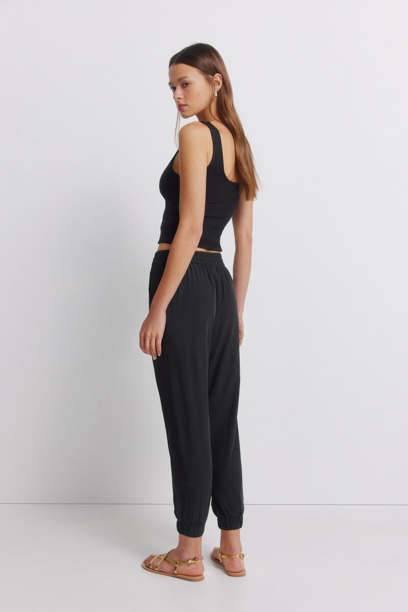 Pantallona të gjata, Springfield