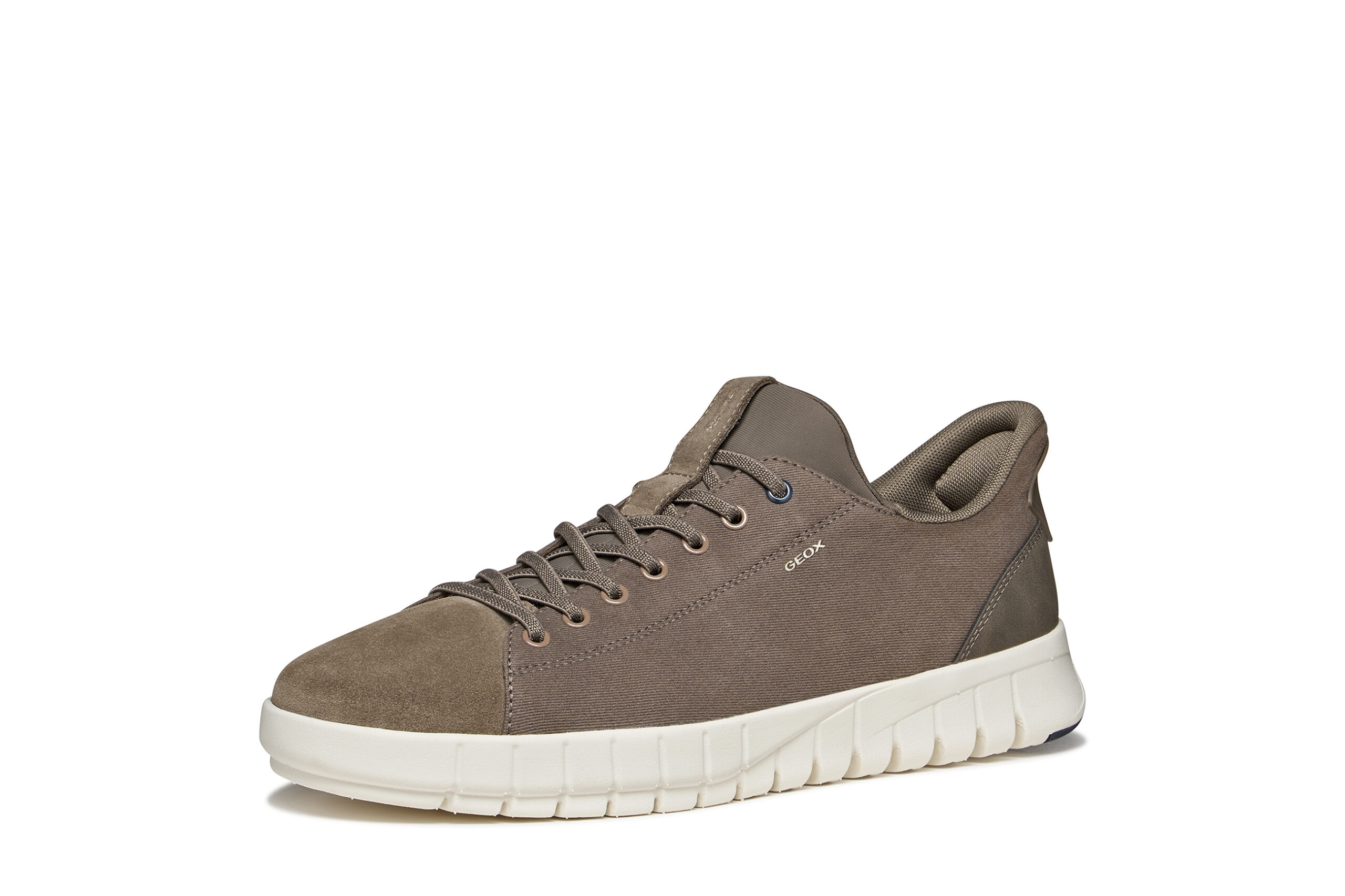 Atlete për meshkuj, Geox