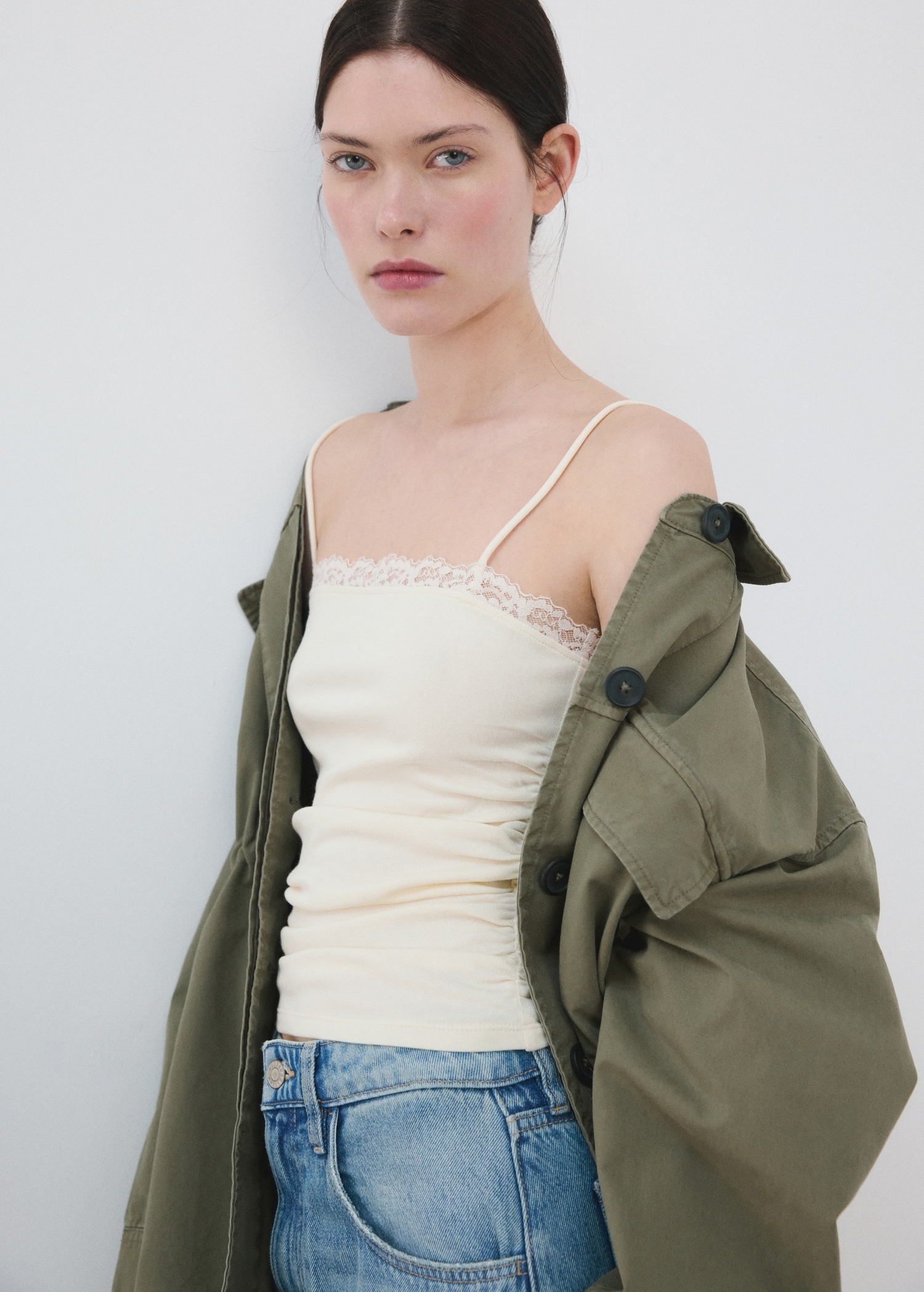 Kanatiere, Mango - S, Bezhë