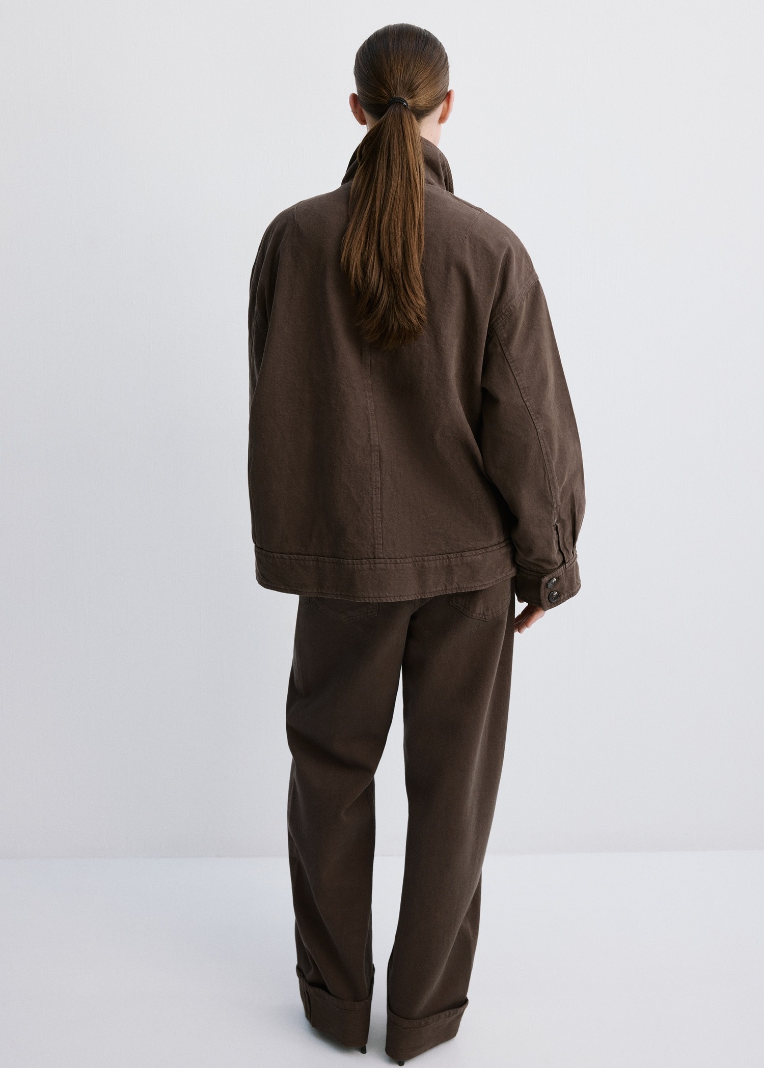 Xhinse të gjata, Mango