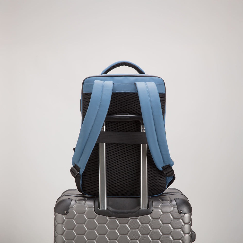 Çantë udhëtimi, Carpisa