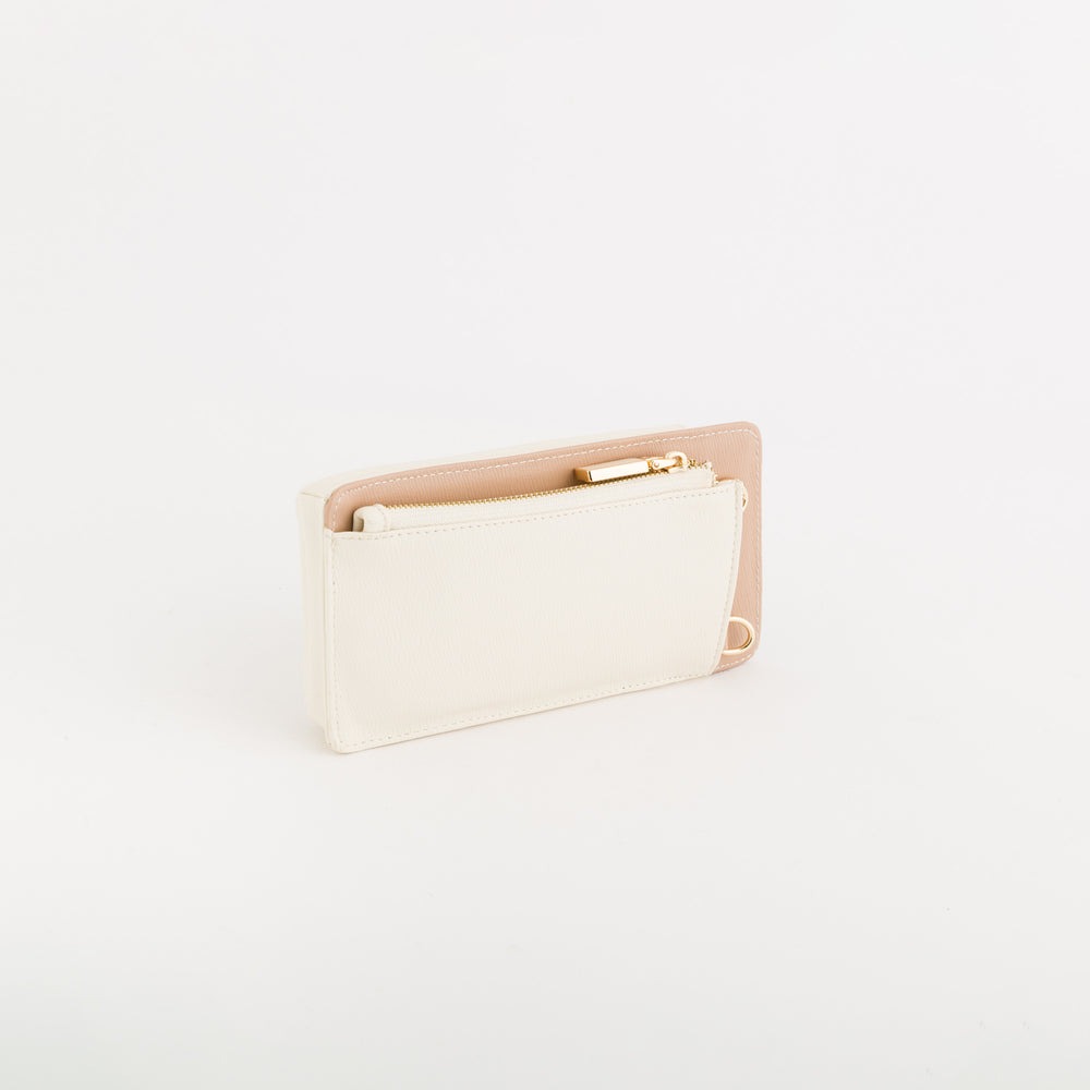 Mbajtëse telefoni, Carpisa