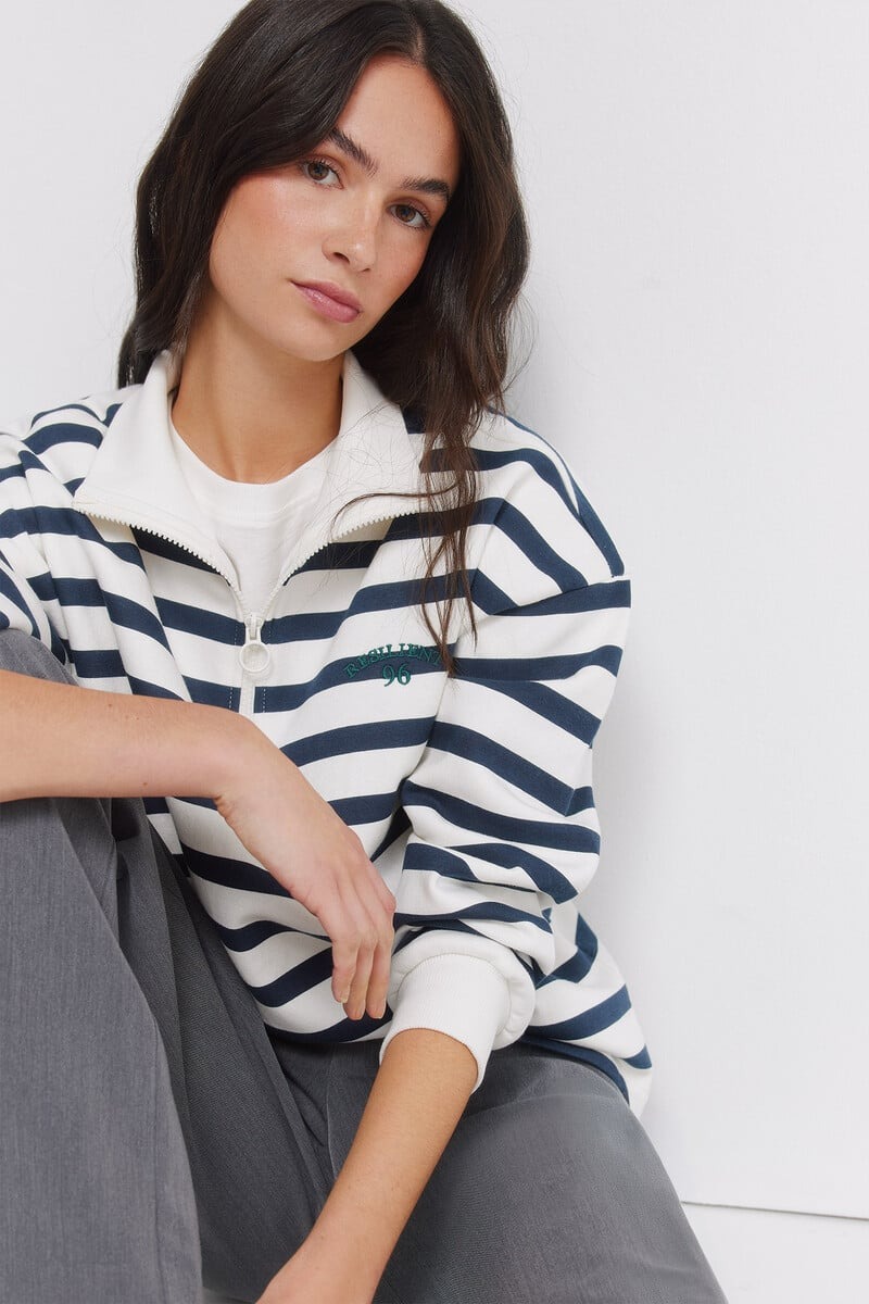 Bluzë me mëngë të gjata, Springfield