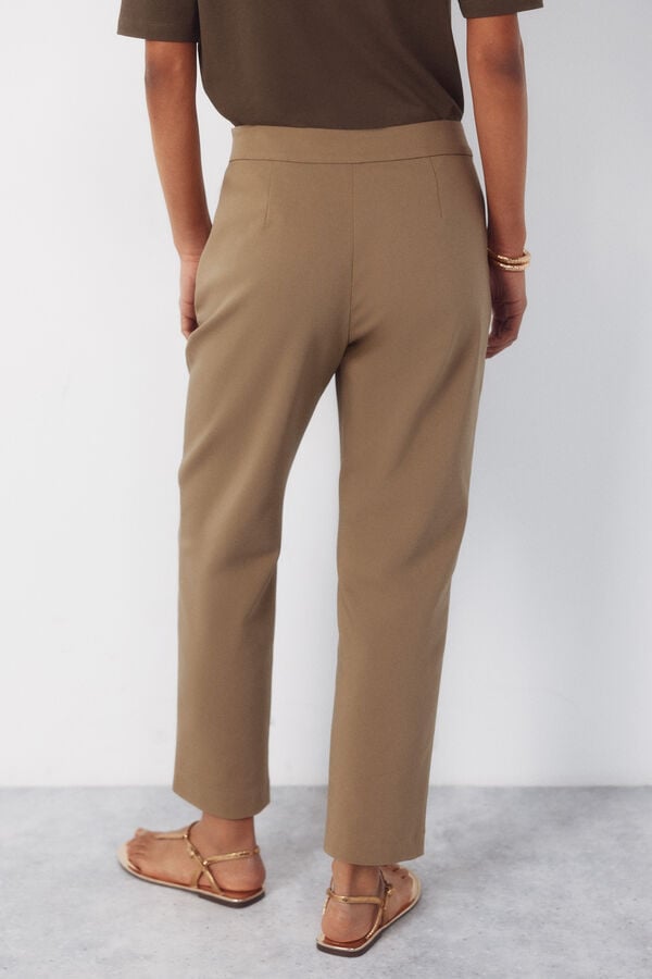 Pantallona të gjata, Cortefiel