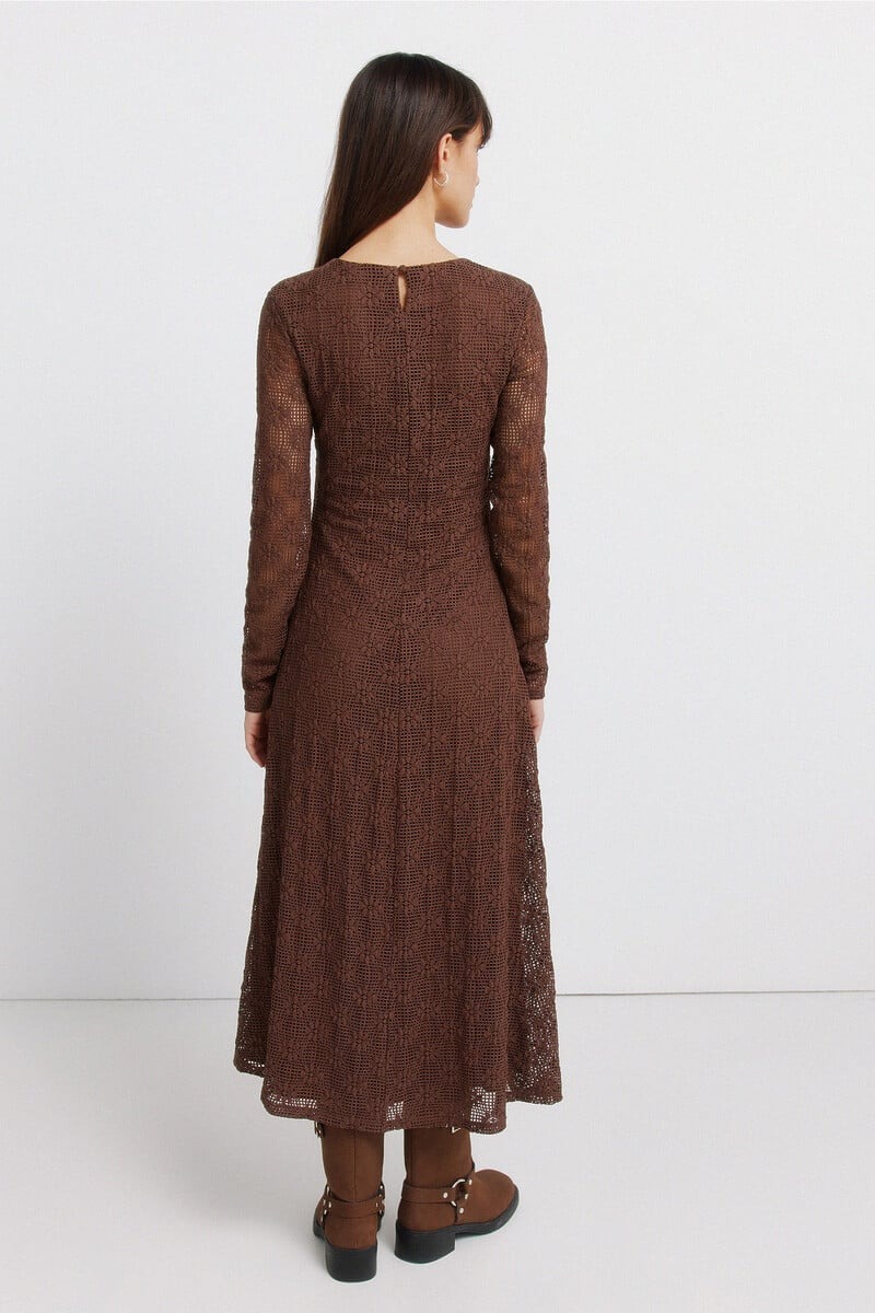 Fustan i gjatë, Springfield