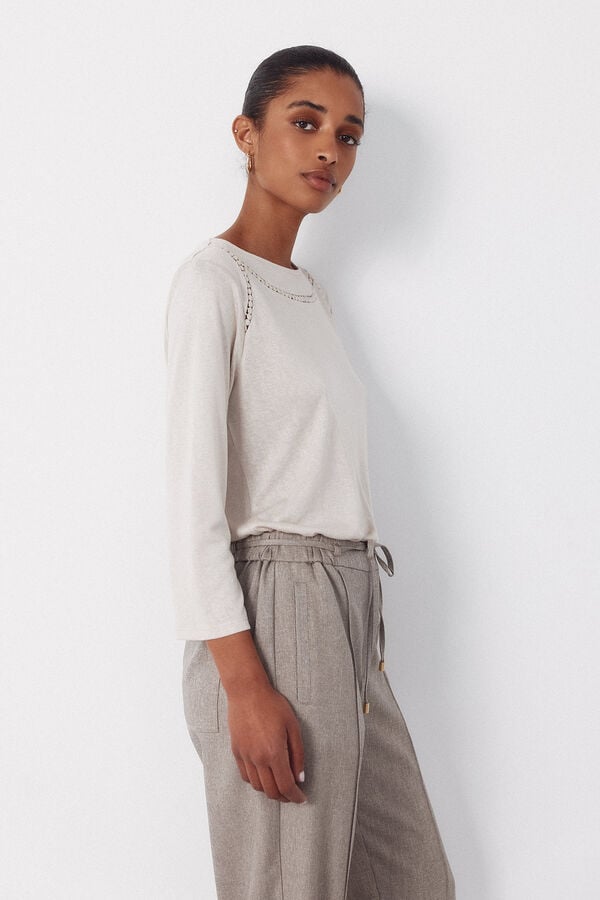 Bluzë me mëngë të gjata, Cortefiel