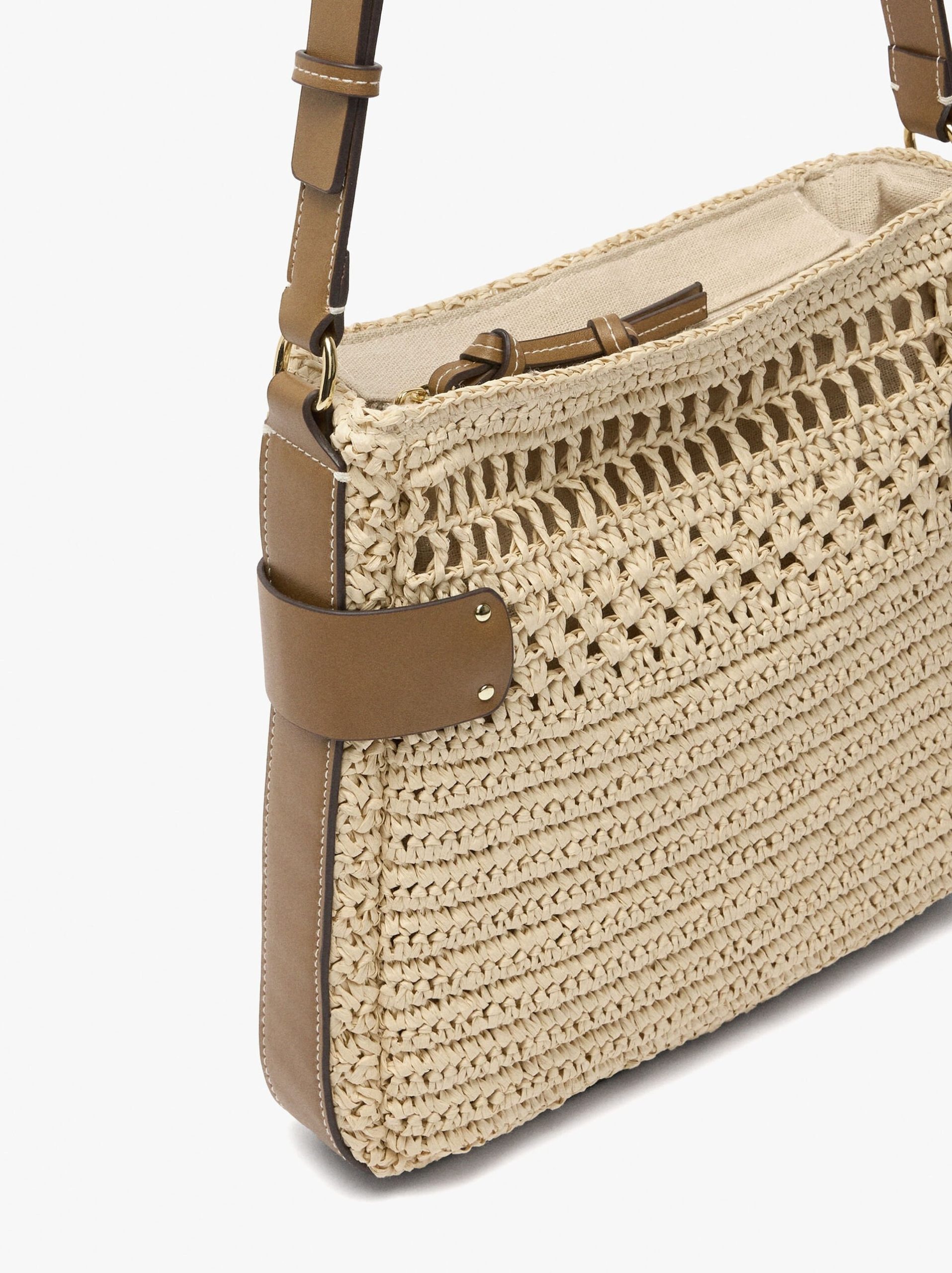 Çantë supi, Parfois