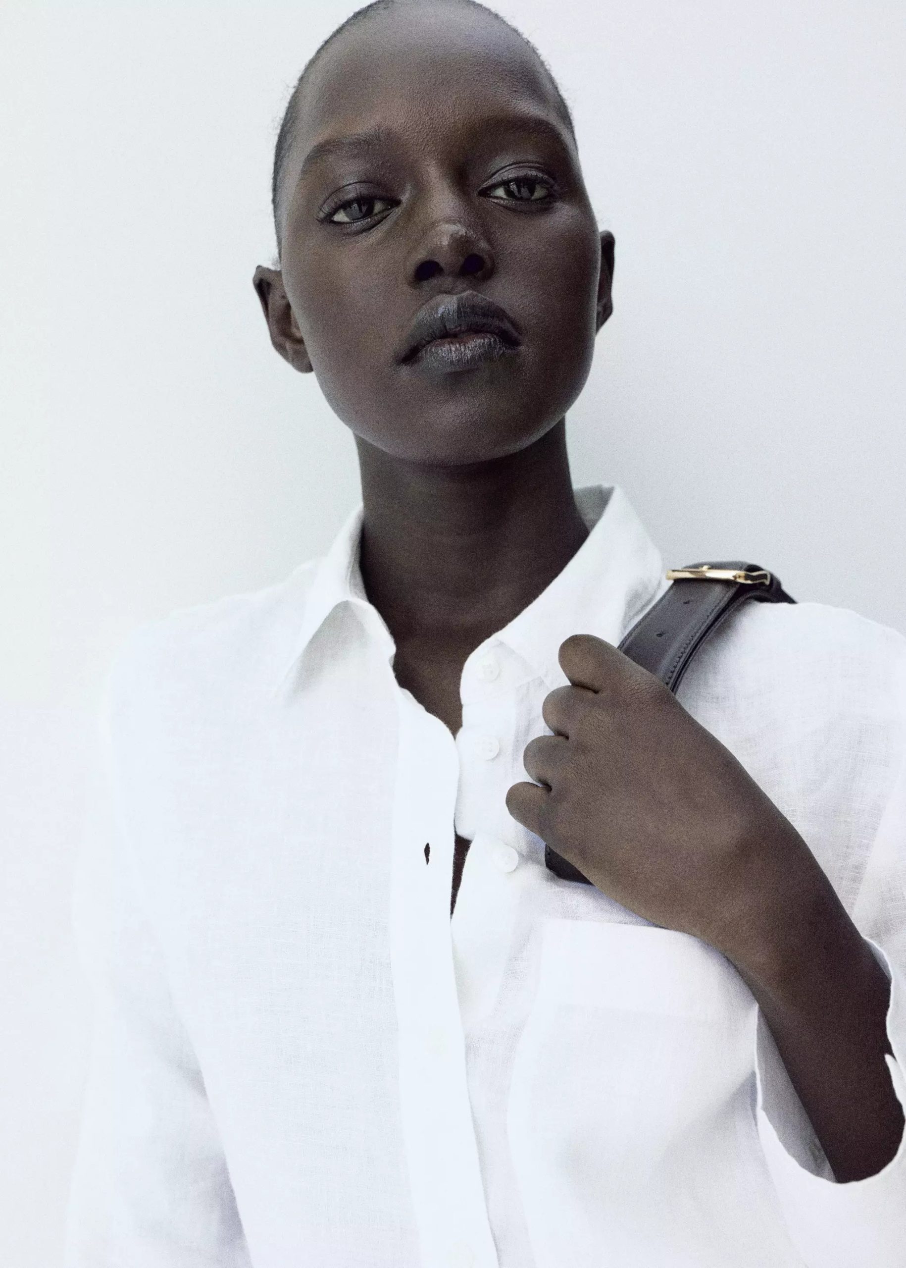 Këmishë lino, Mango