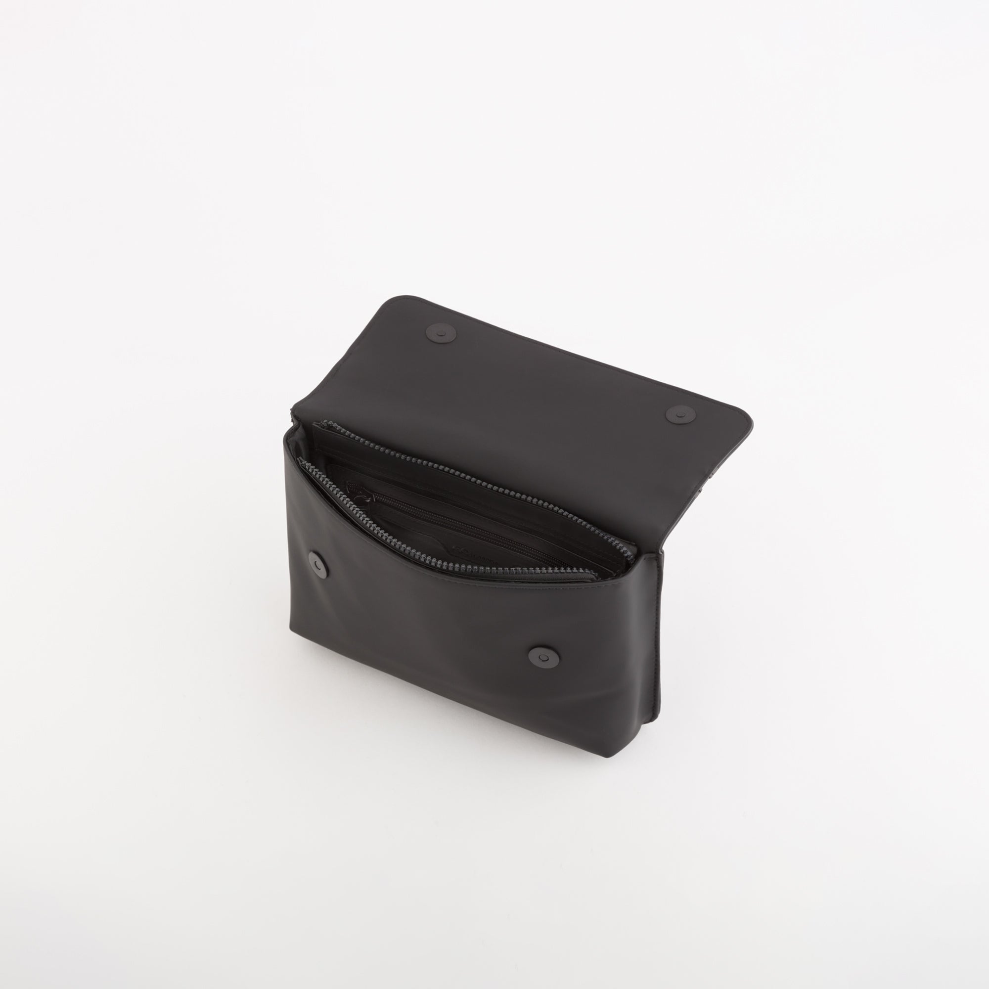 Marsupio për meshkuj, Carpisa