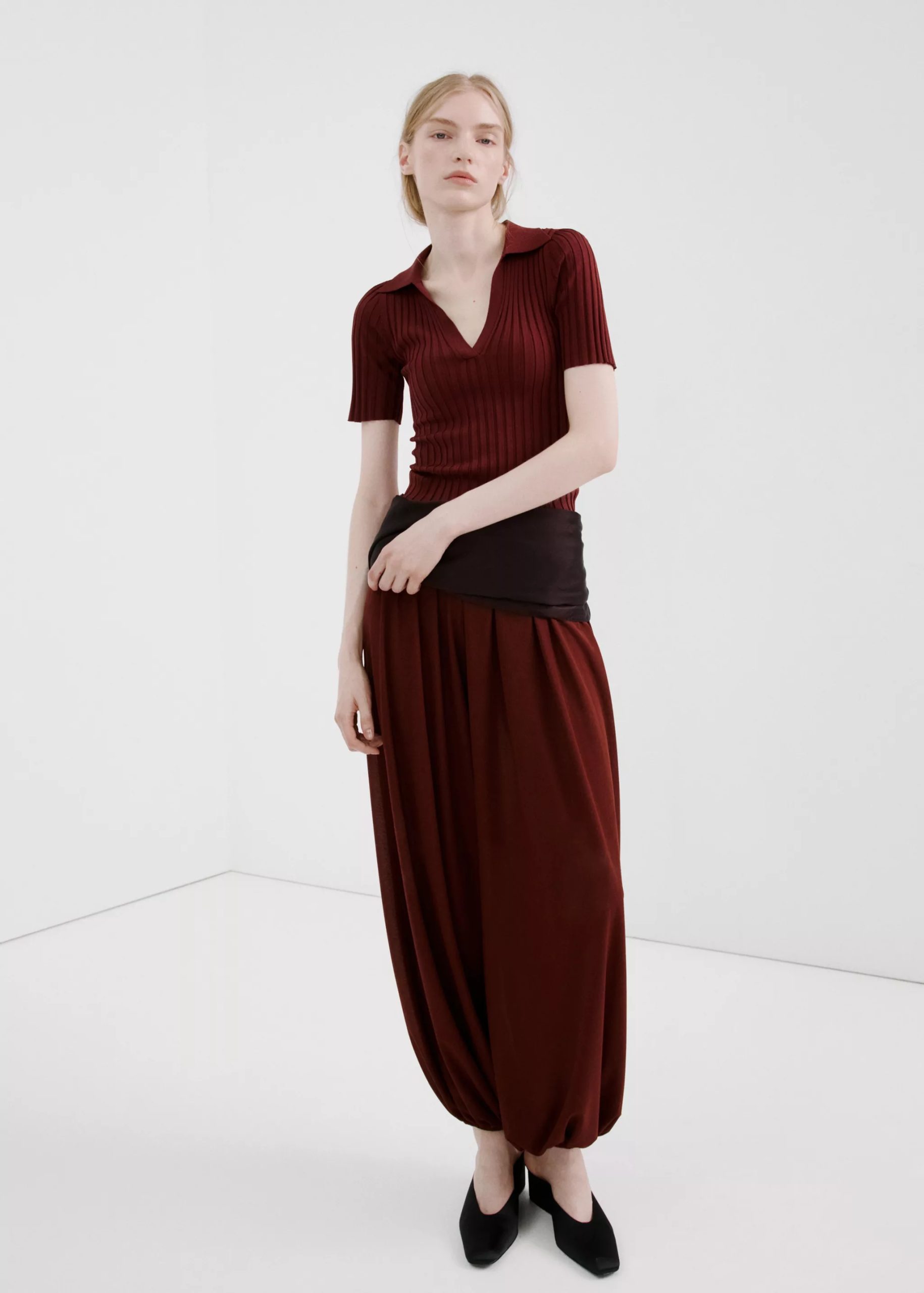 Bluzë me mëngë të shkurtra, Mango