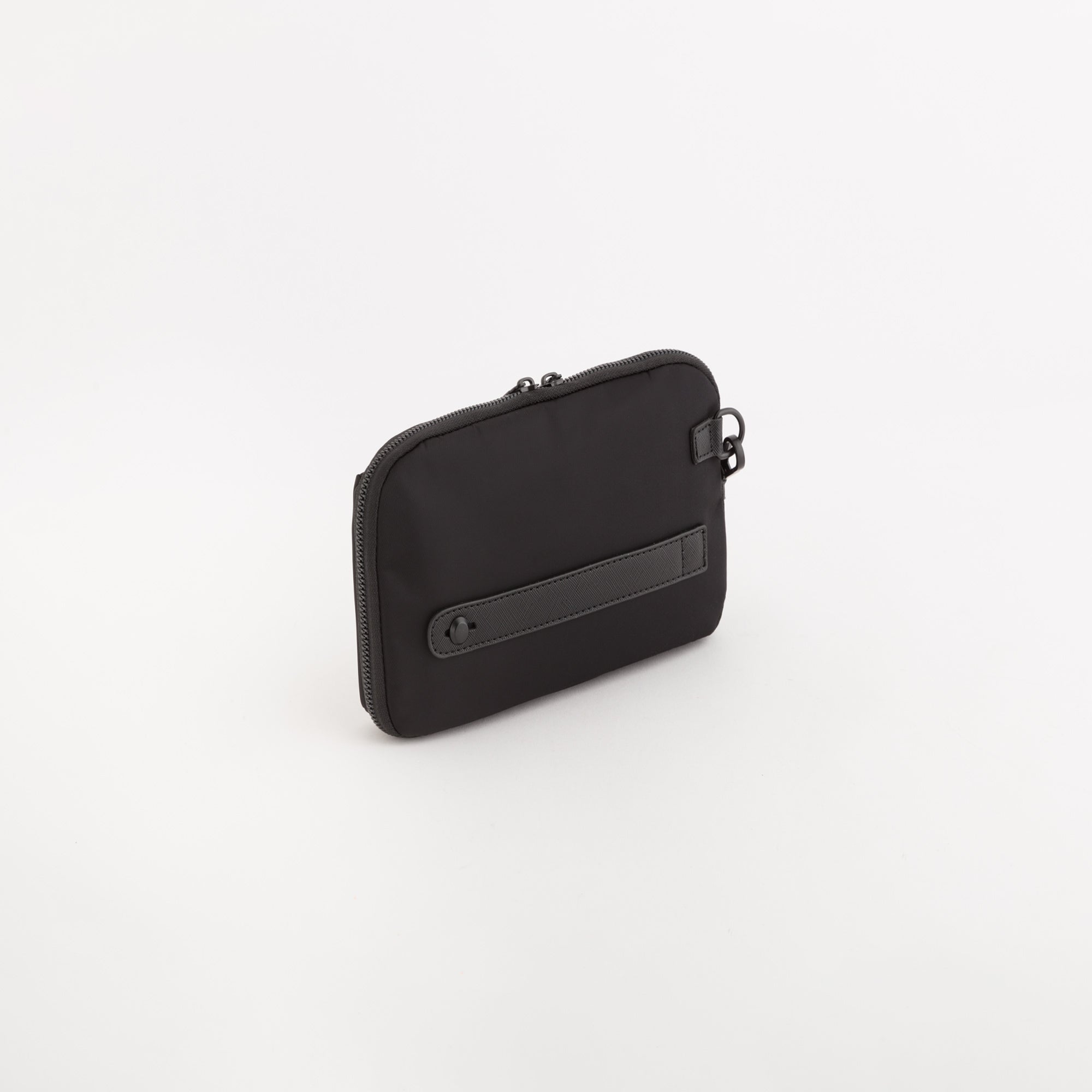 Çantë dore, Carpisa