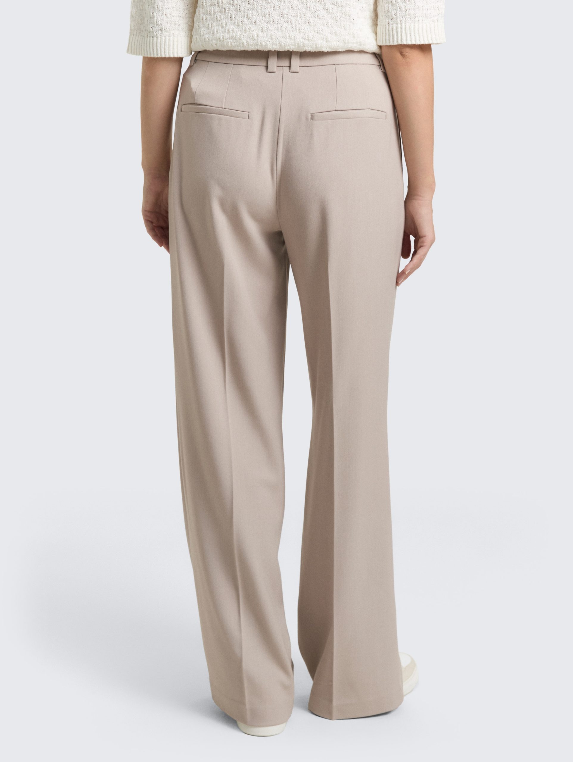 Pantallona të gjata, Tom Tailor