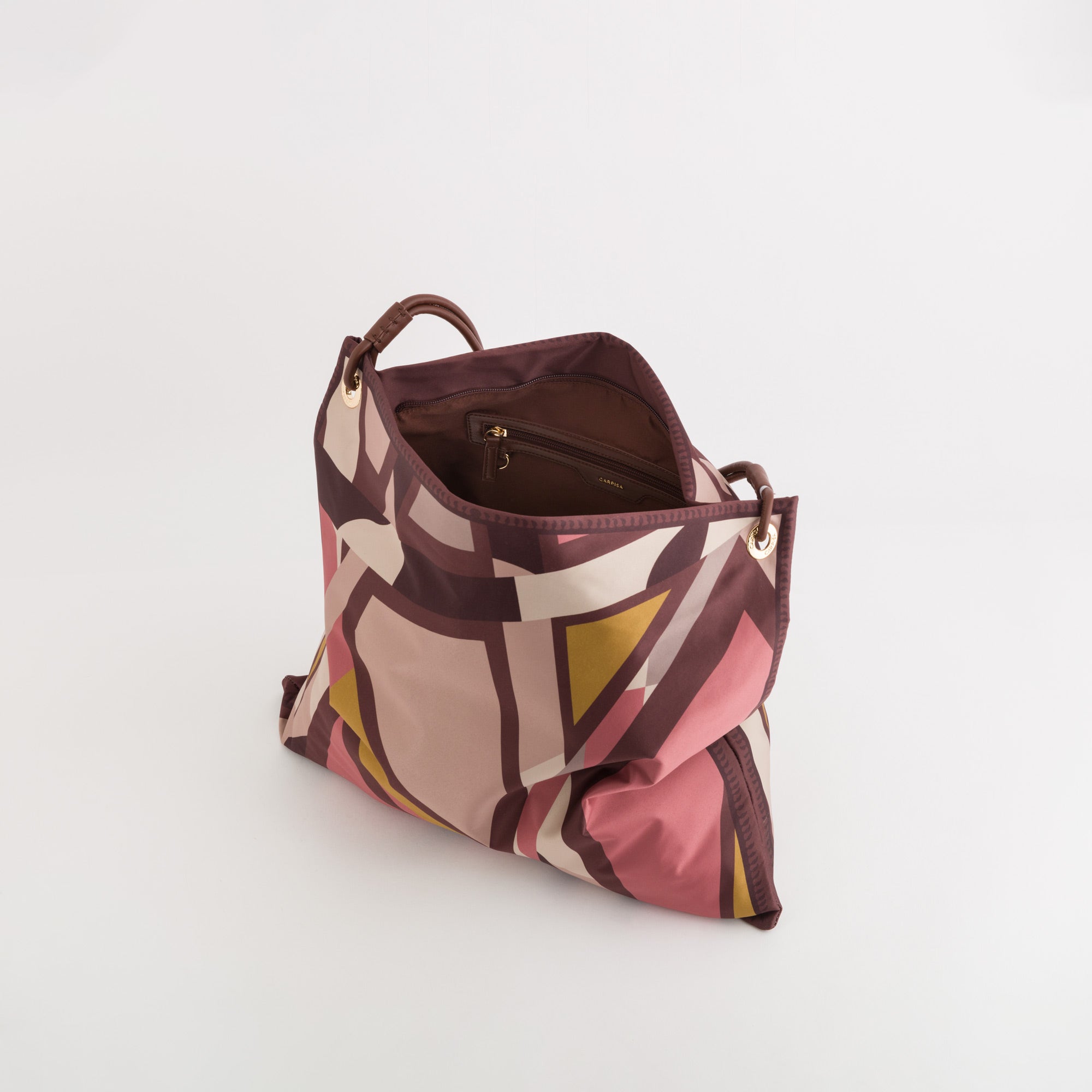 Çantë supi, Carpisa