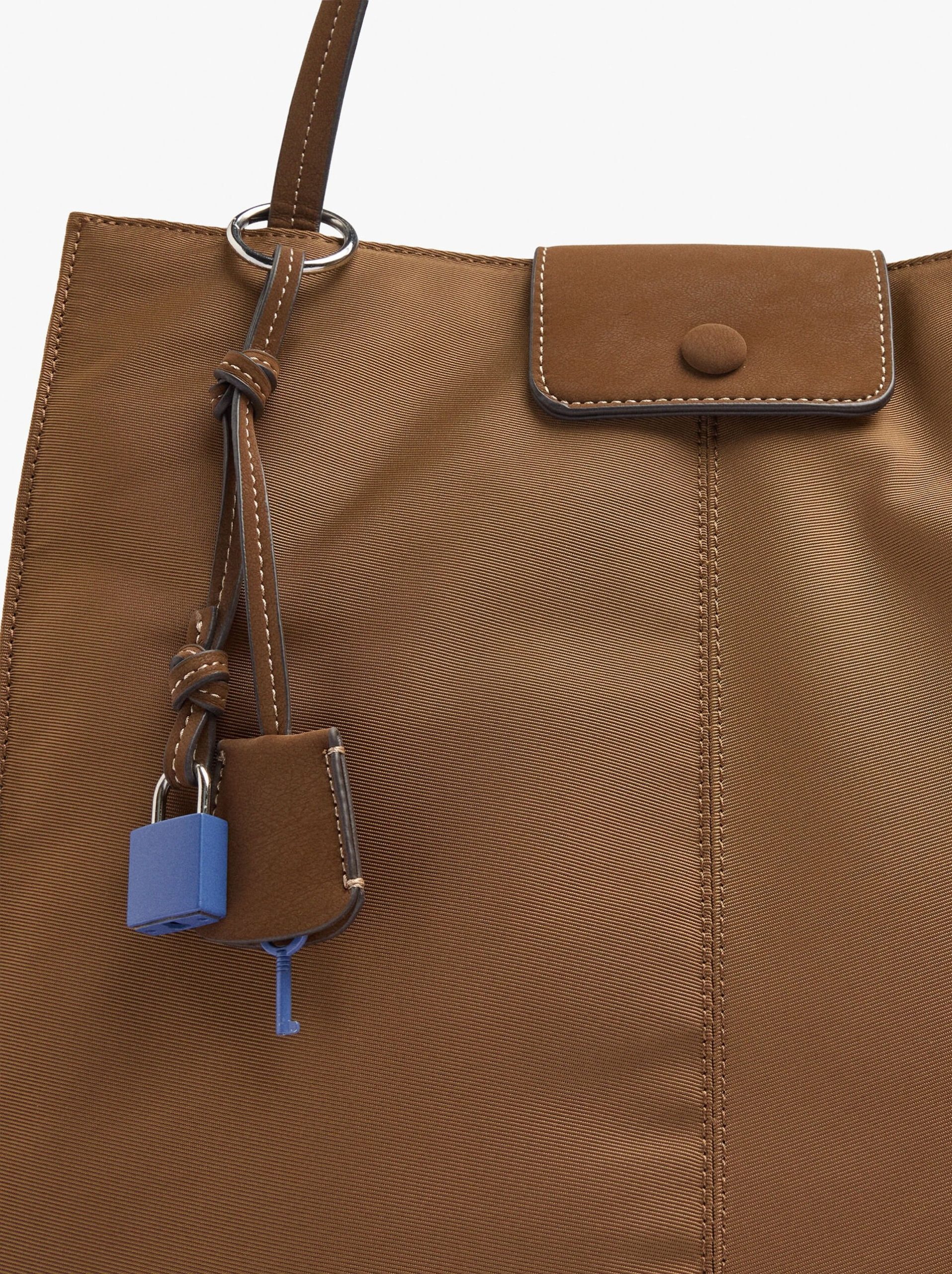 Çantë laptopi, Parfois