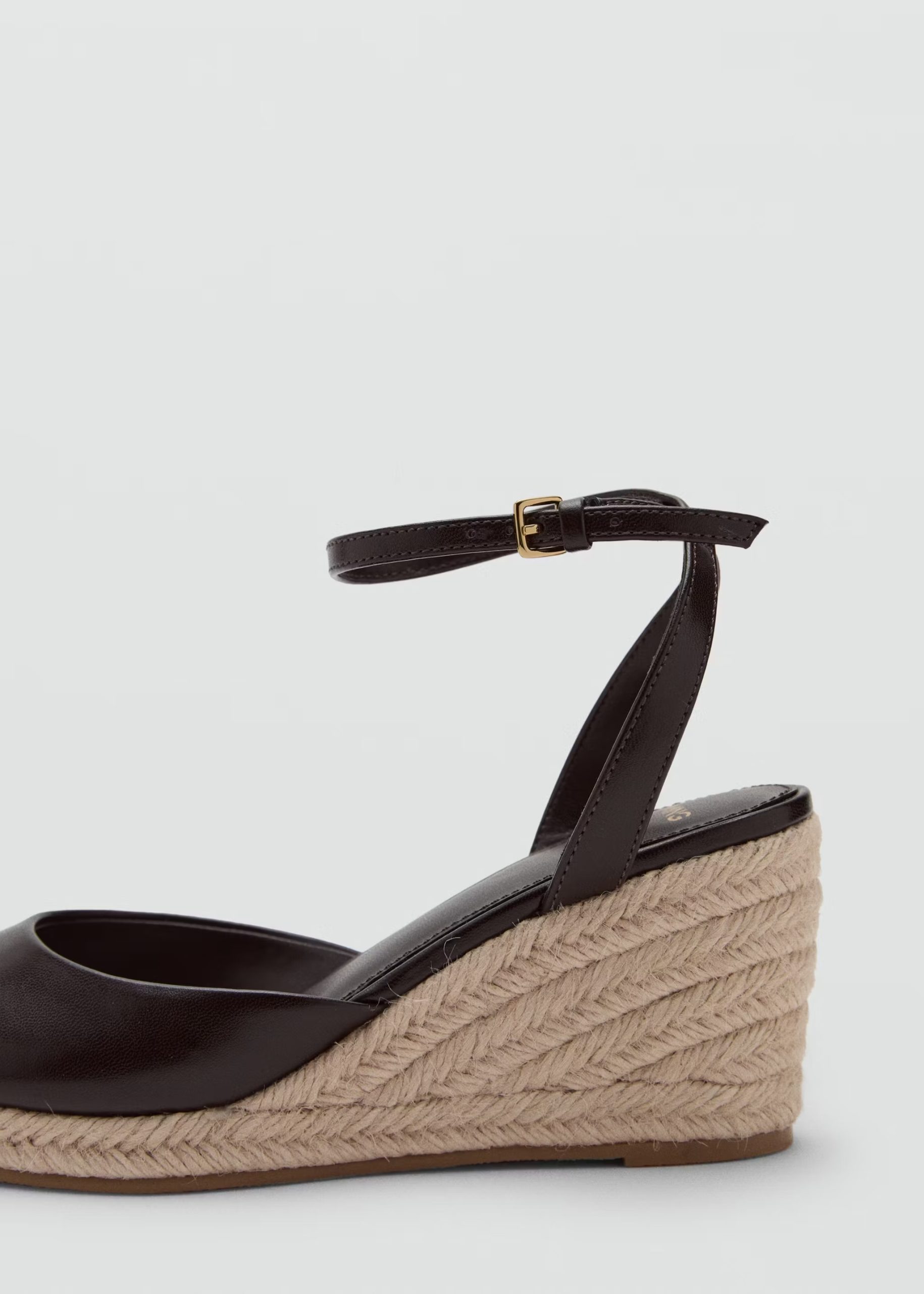 Sandale ,Mango