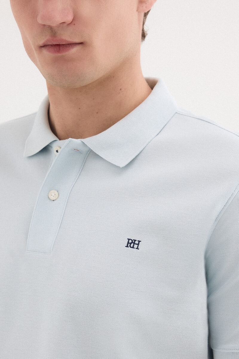 Polo me mëngë të shkurtra, Pedro del Hierro
