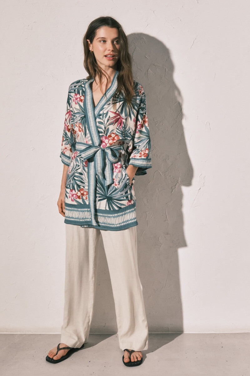 Kimono e shkurtër, Women Secret