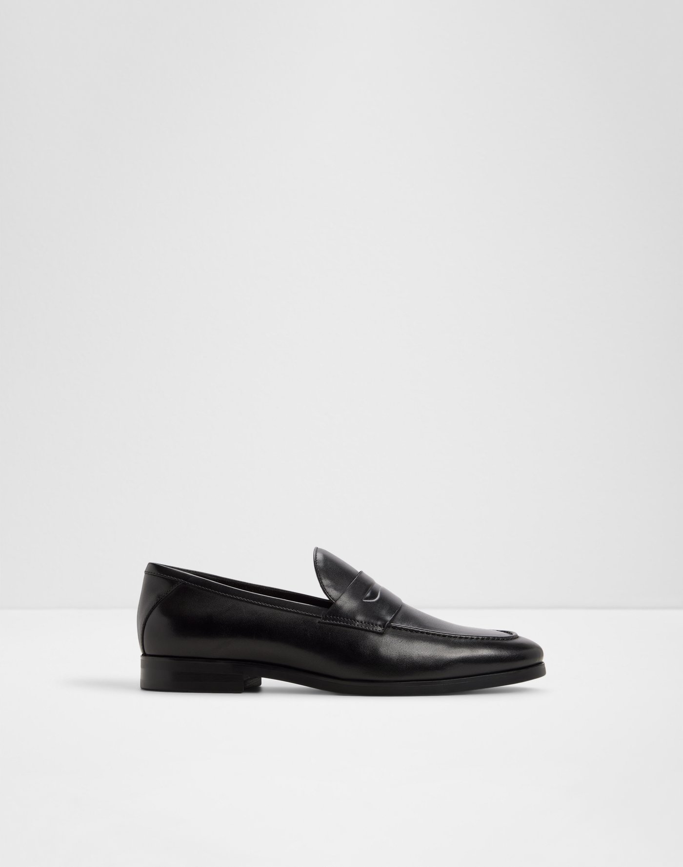 Mokasino lëkure, Aldo - 41