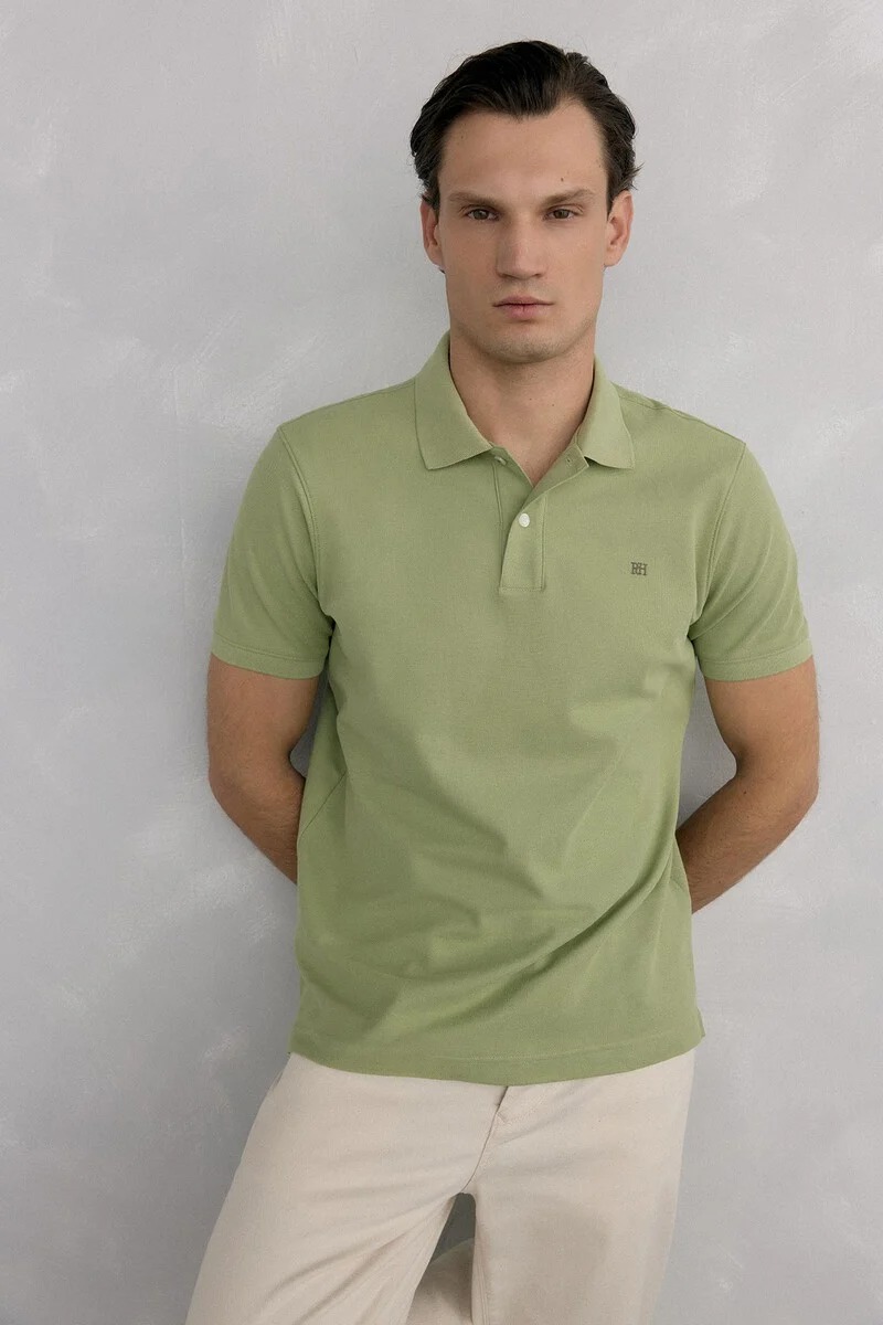 Polo me mëngë të shkurtra, Pedro del Hierro