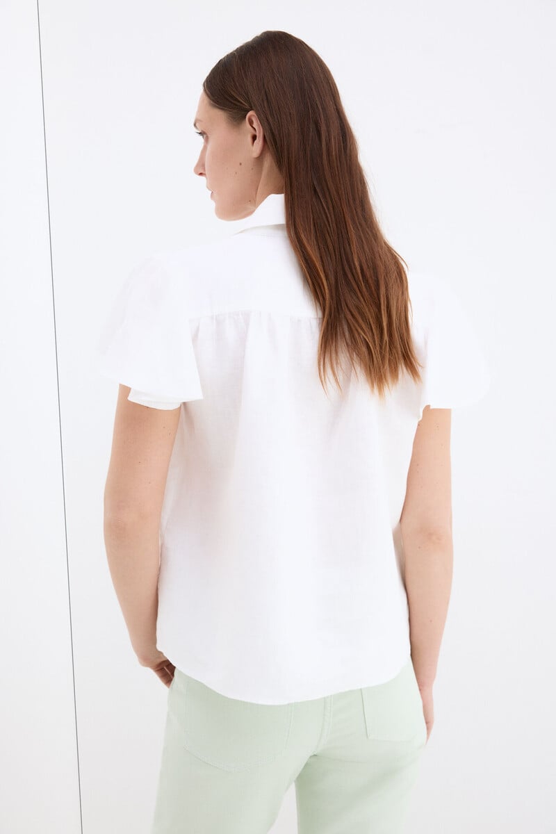 Këmishë lino, Pedro Del Hierro