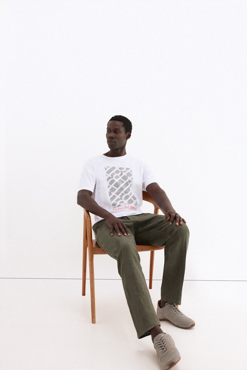 Bluzë, Pedro del Hierro