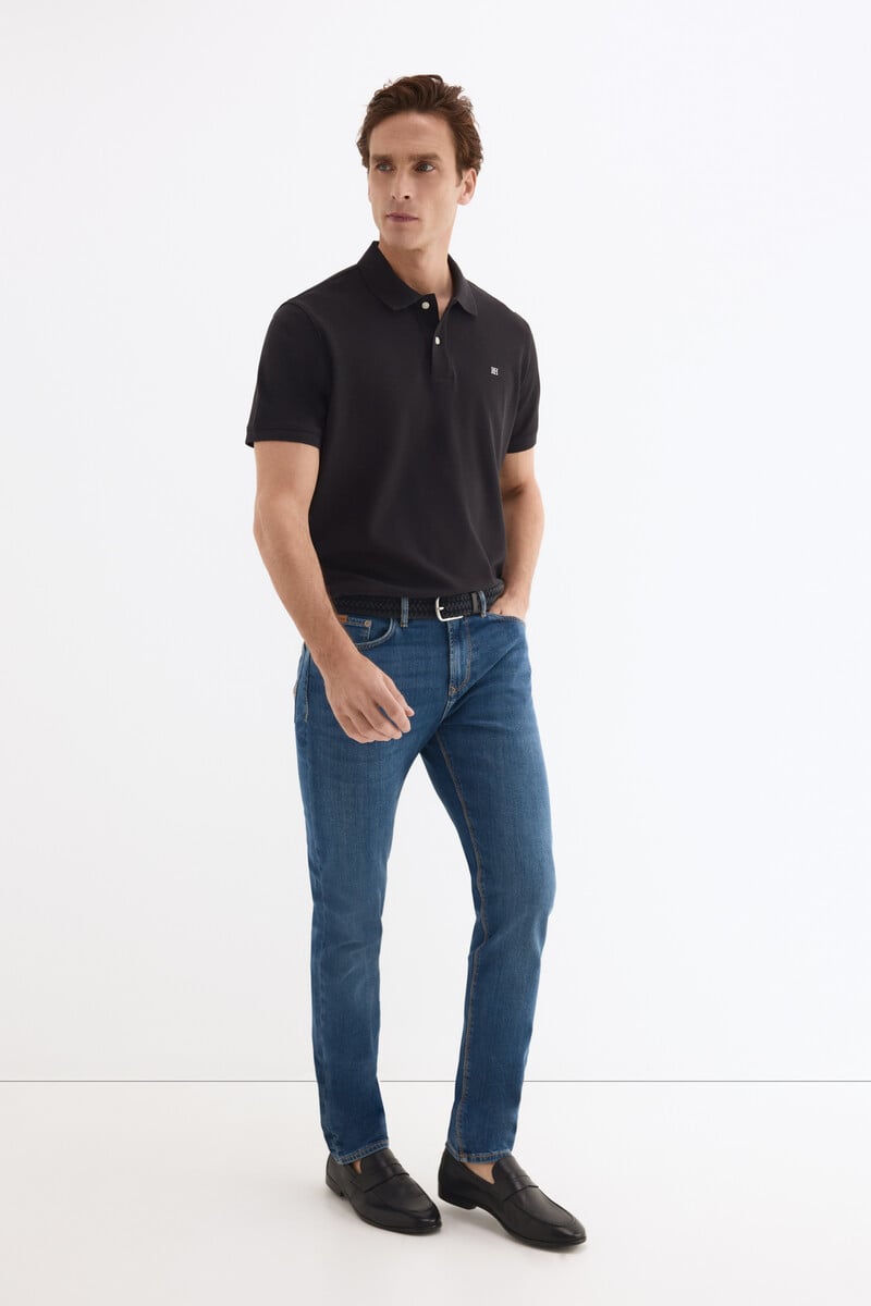 Xhinse të gjata, Pedro del Hierro - 42