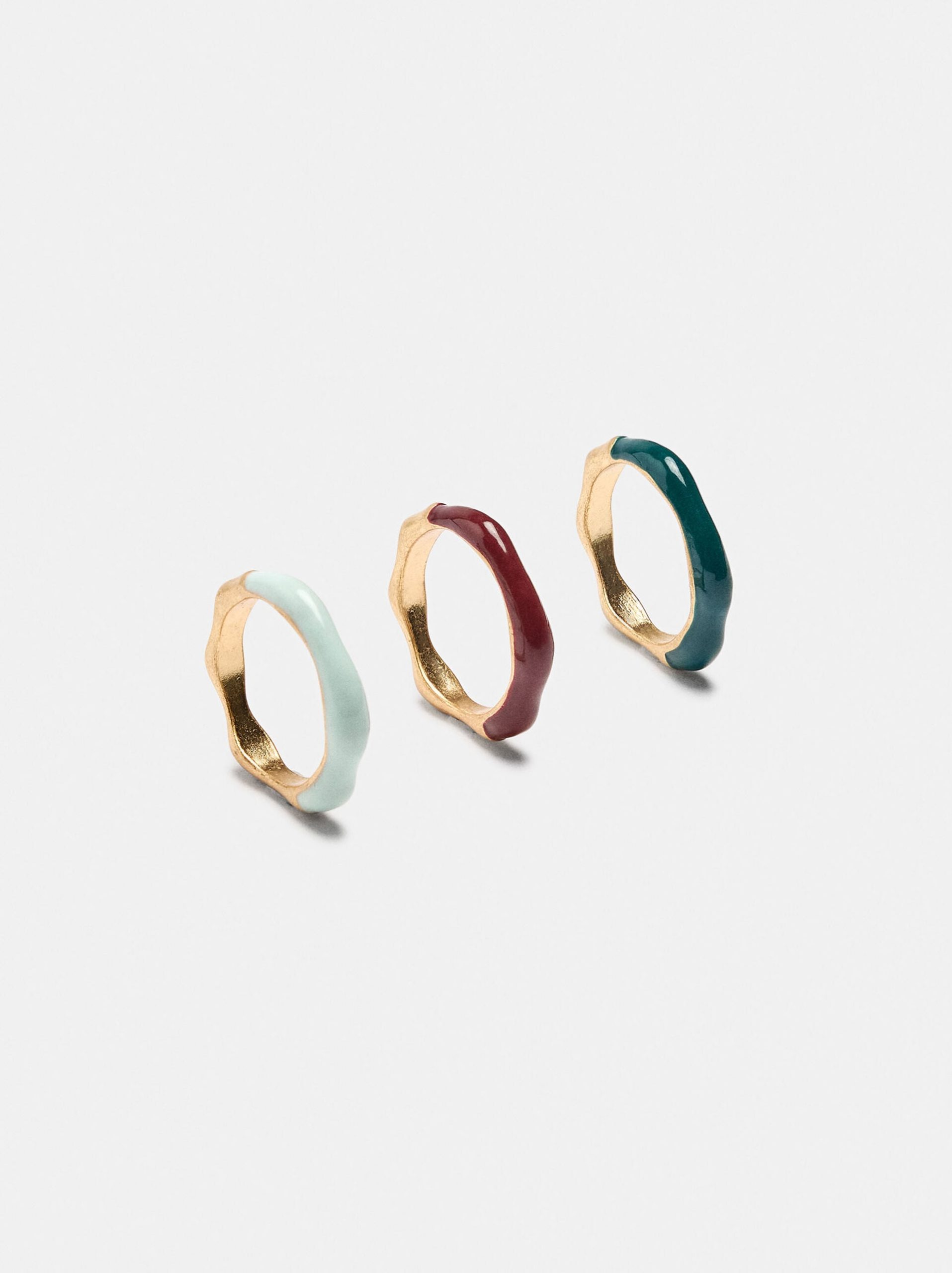 Unaza set, Parfois