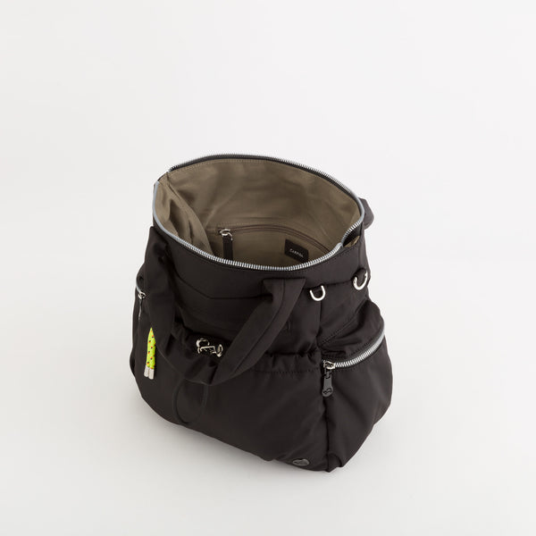 Çantë dore, Carpisa
