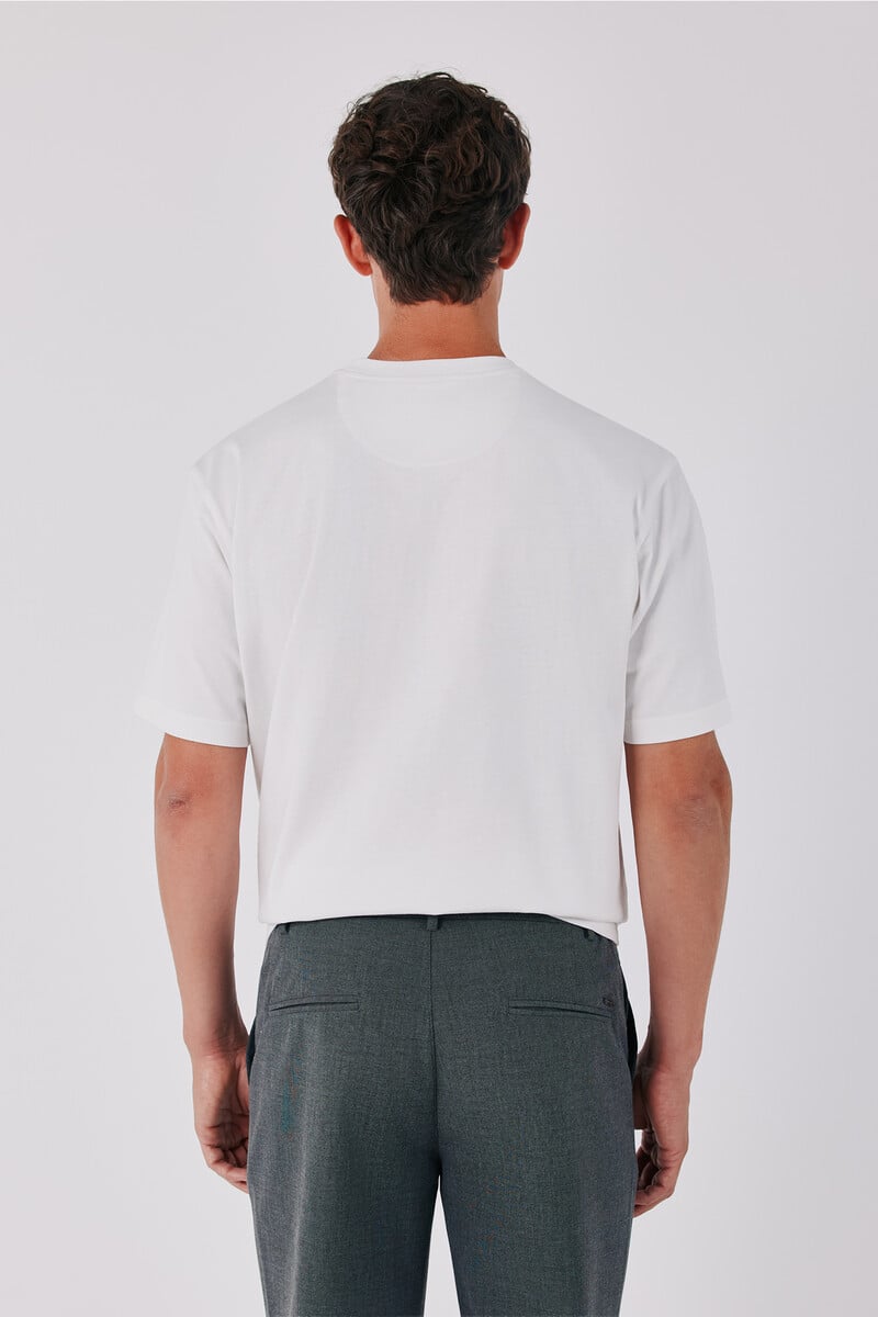 T-shirt bazik, Cortefiel