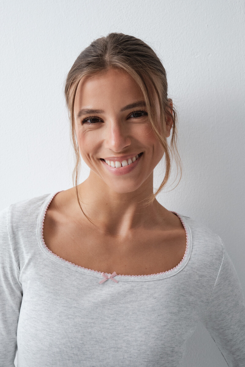 Pizhama për femra, Women Secret