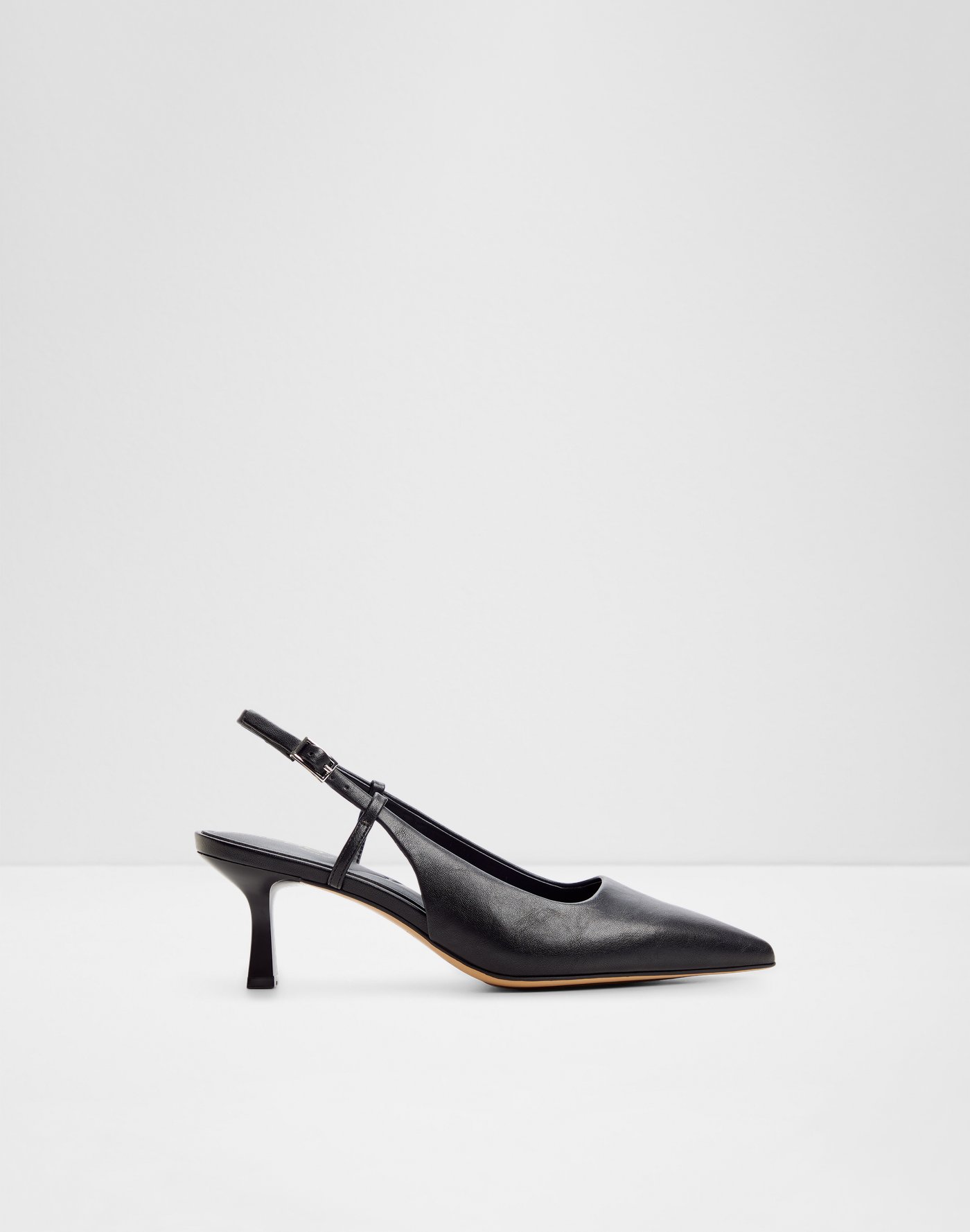 Këpucë me take, Aldo - 37.5
