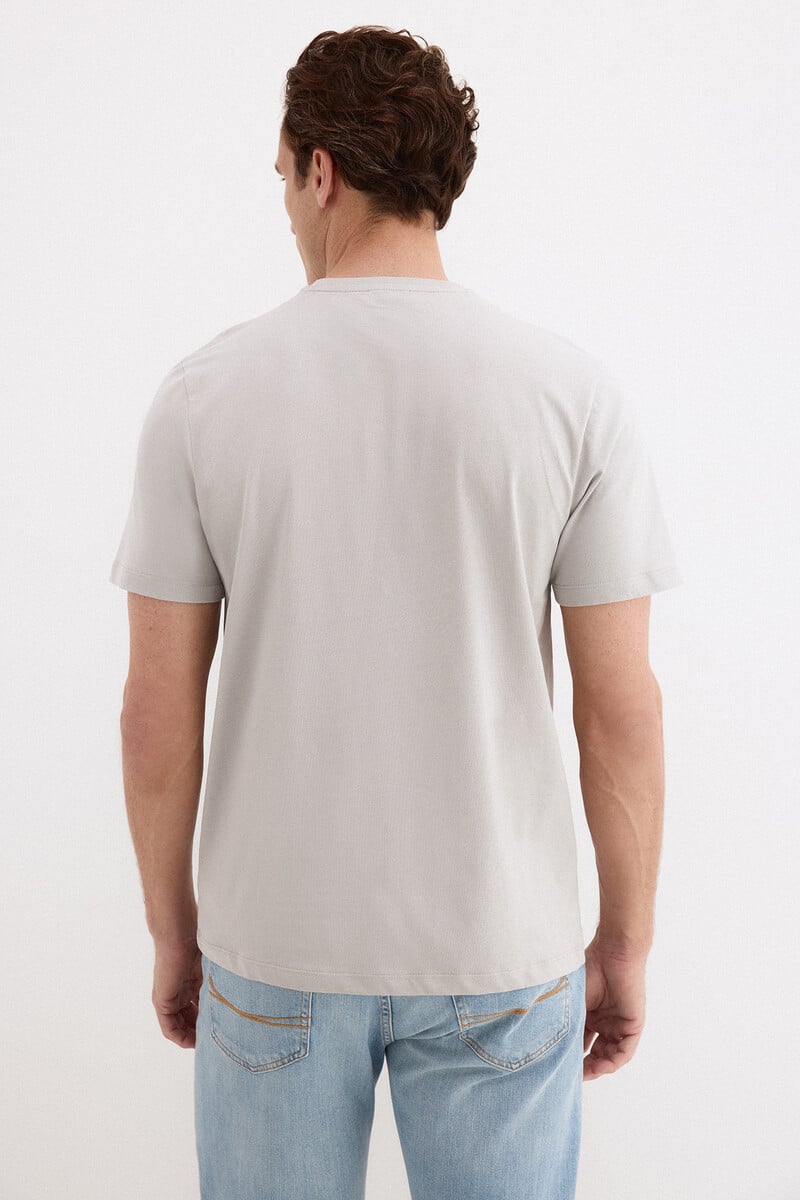 T-shirt, Pedro del Hierro