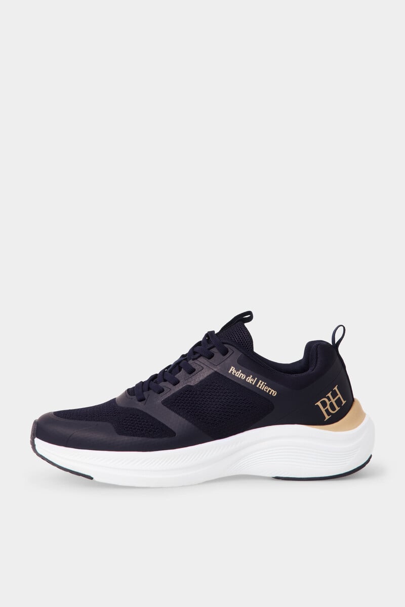 Atlete, Pedro del Hierro - 43